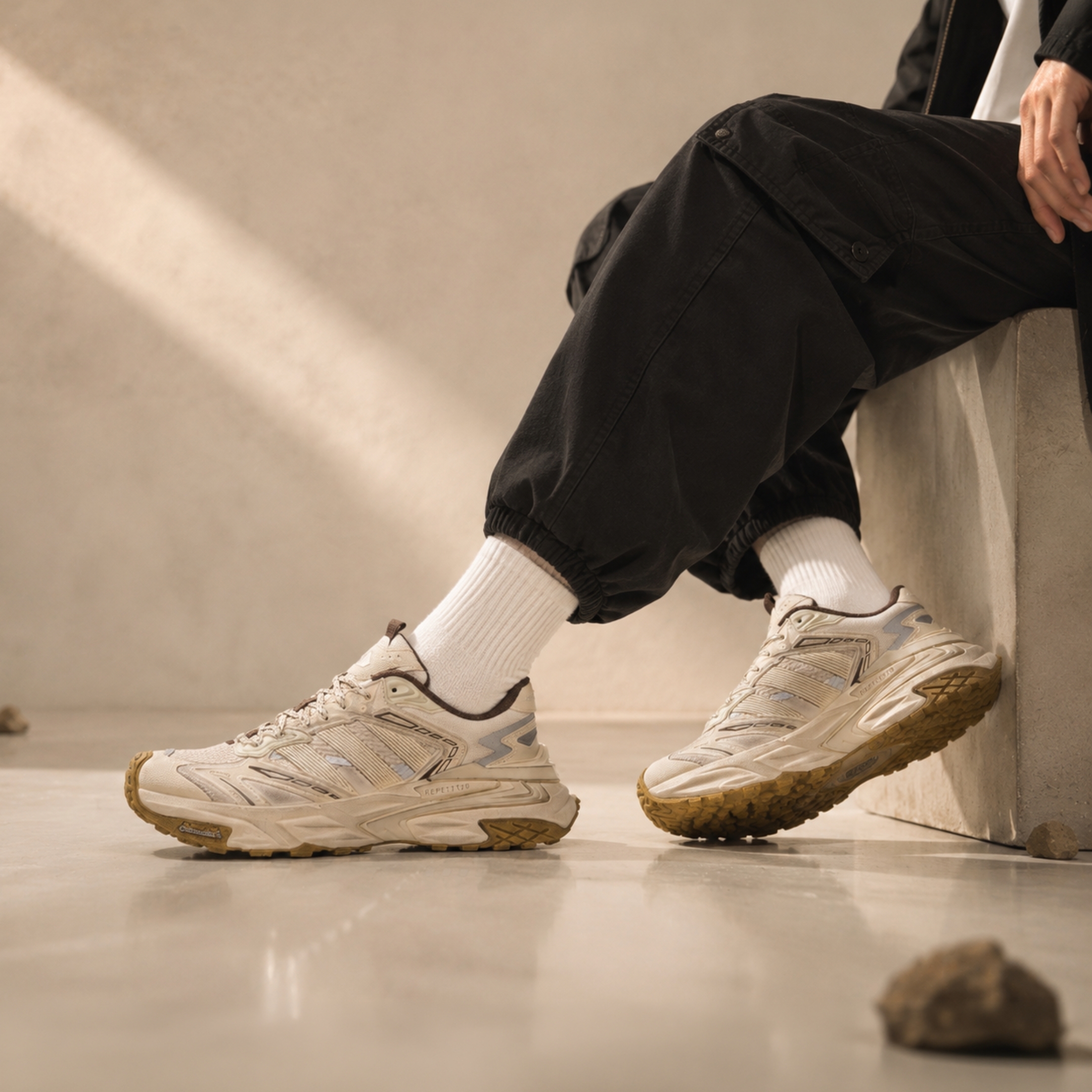NICEDAY 代購 Adidas XLG Storm Edge 老爹鞋 棕色 棕 可可 摩卡 沙漠 奶油 LA6730