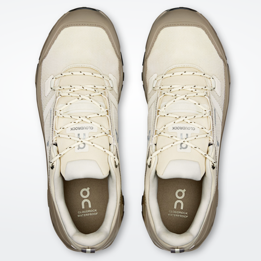 日本 On Running Cloudrock Low Waterproof 男裝跑鞋
