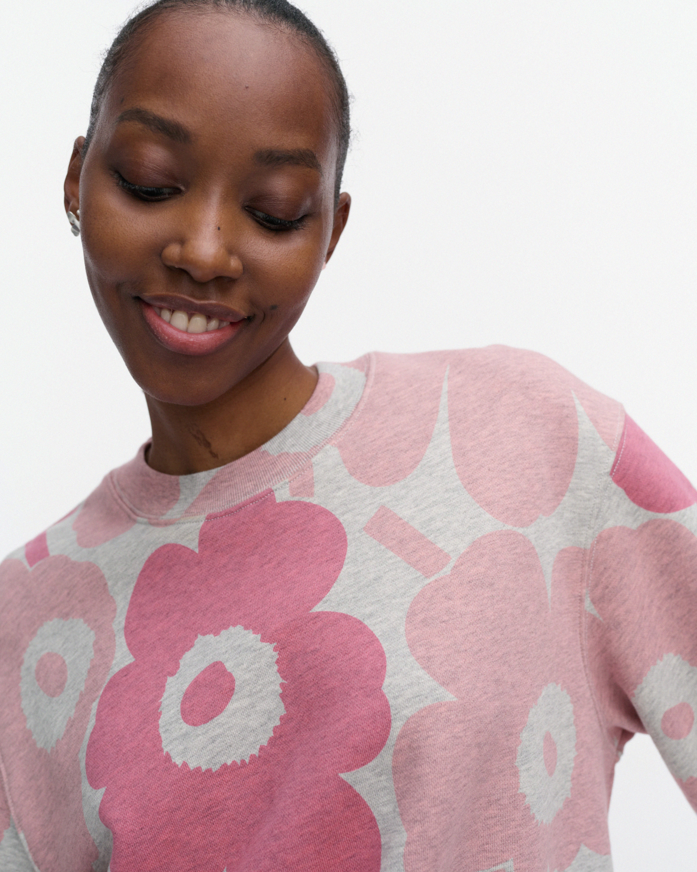 Leiot Pieni Unikko Kioski sweatshirt