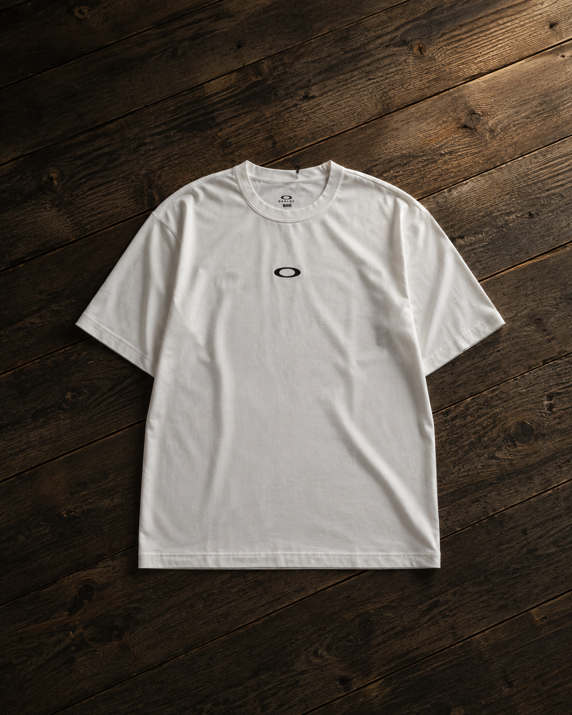 【日本限時連線代購】現貨 OAKLEY Hydrolix™ 胸口刺繡 排汗運動短踢 FOA407666 白