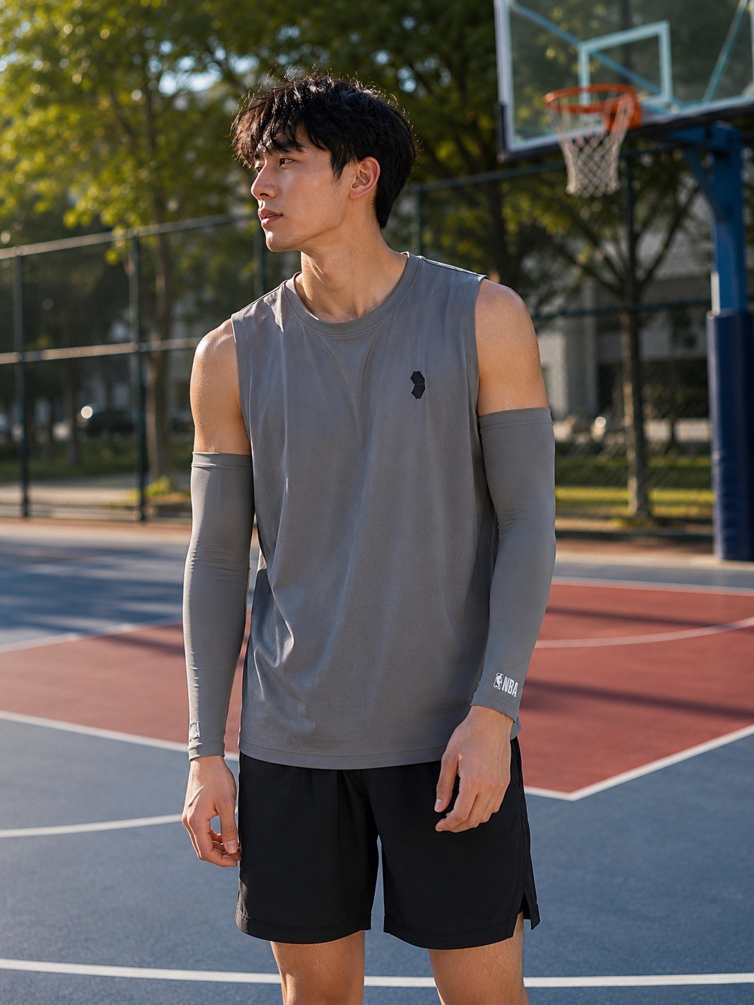 #預購 NBA 抗紫外線 舒適透氣 冰絲涼感 袖套 兩色