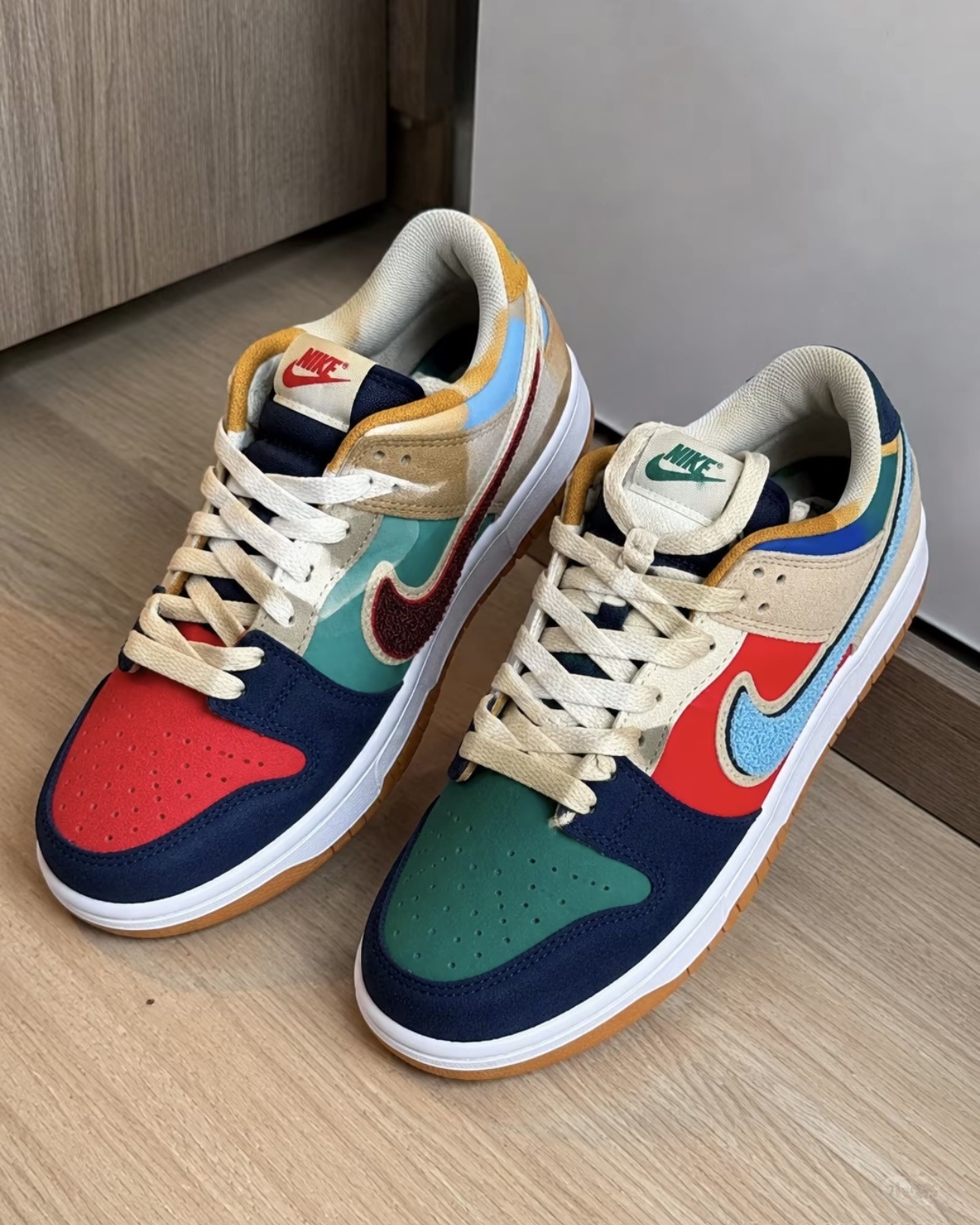 大童鞋 女生尺寸 NIKE DUNK LOW GS 'Midnight Navy/Green Noise' 彩鴛鴦 拼接 麂皮 絨毛 經典 休閒鞋【IV6203-410】
