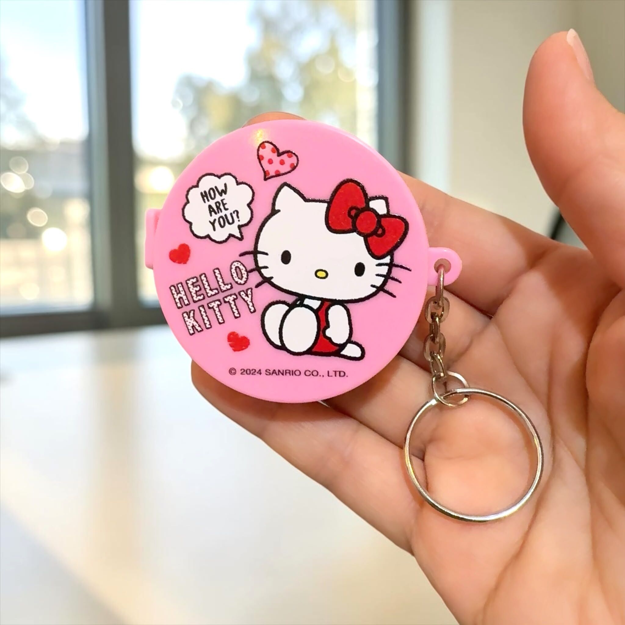 24066 Sanrio Hello Kitty 迷你彈彈軟尺匙扣 #TW-KM24-973649