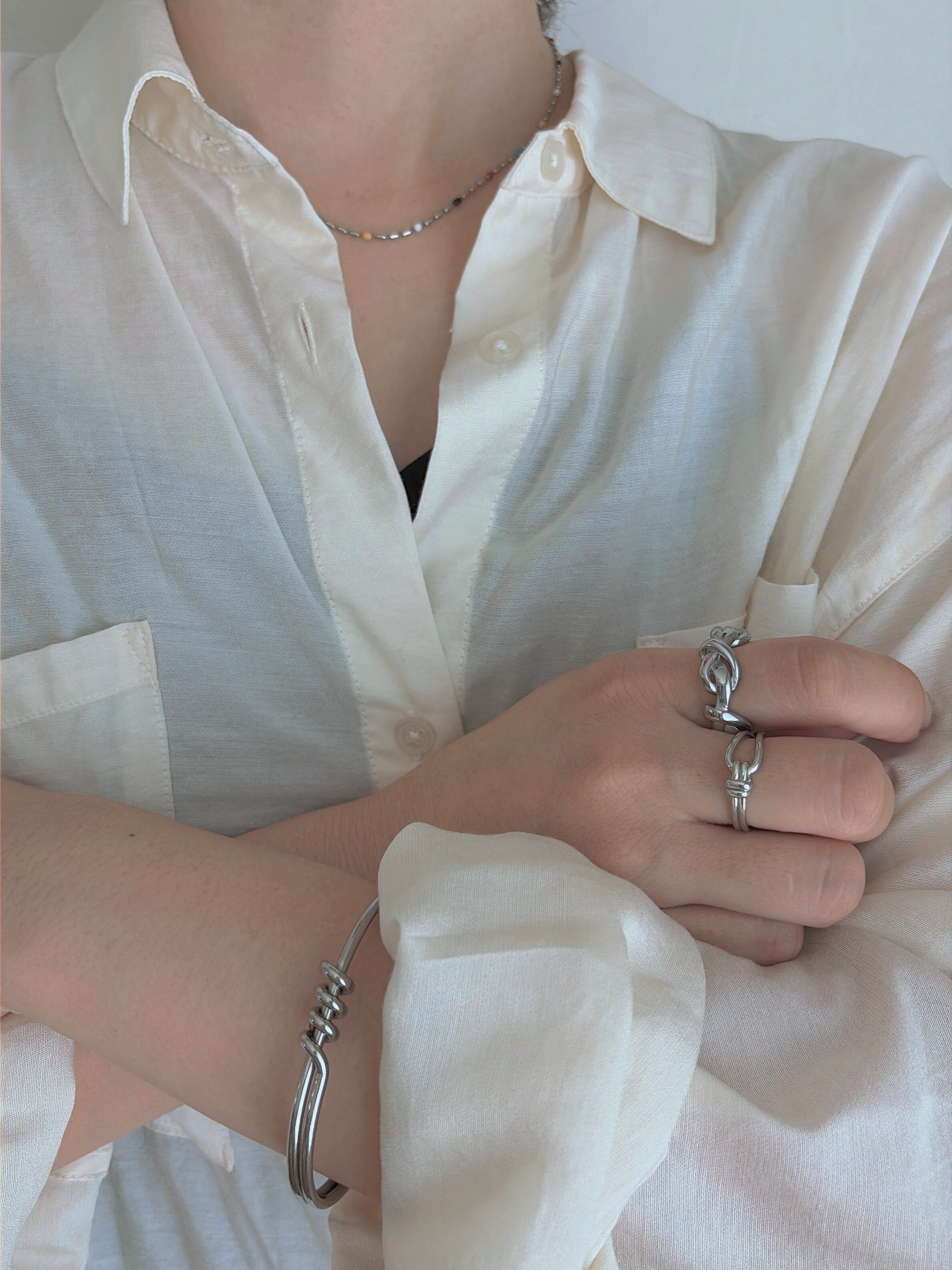 S925 tornado bangle