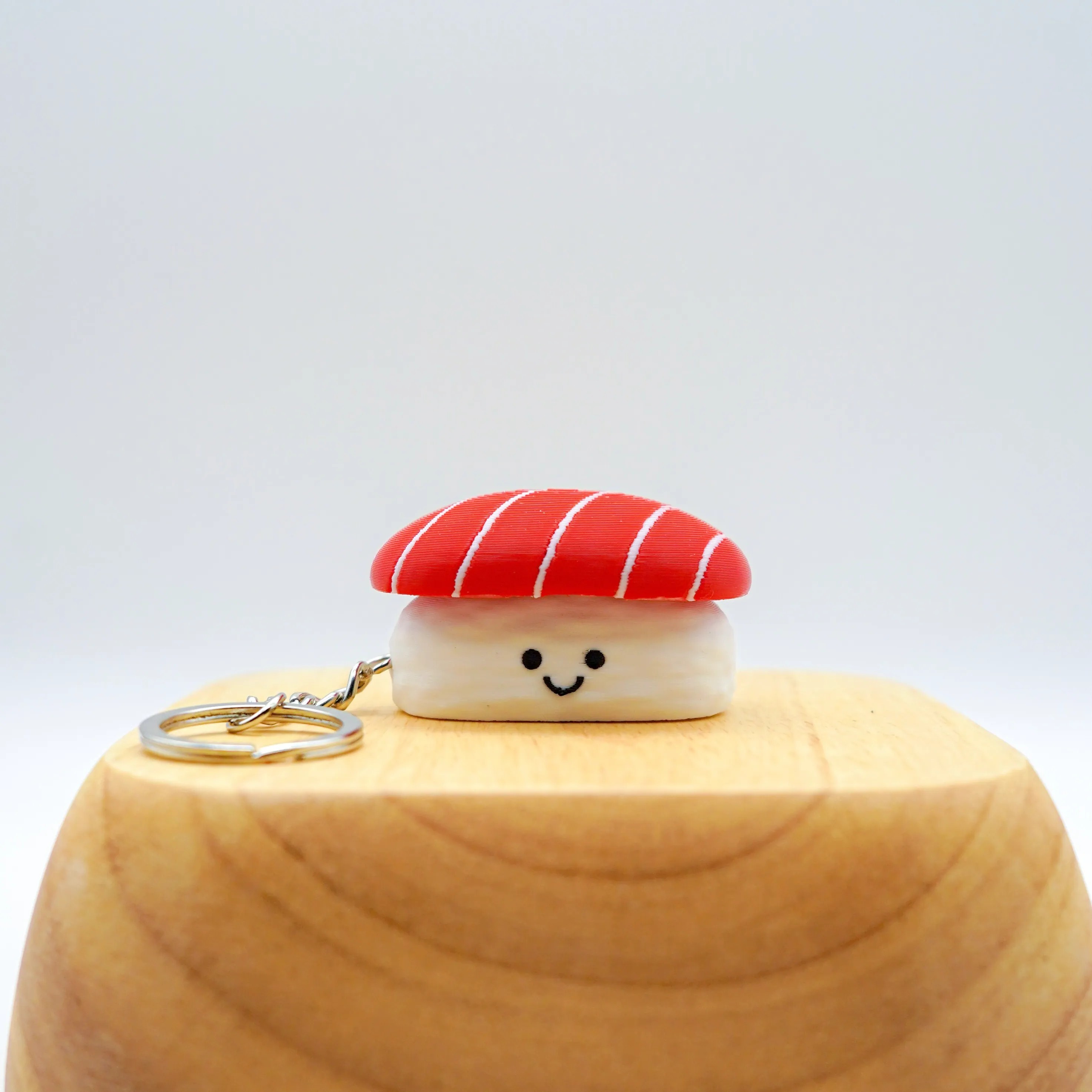 Smile Planet - The Sushi Bros | Smiling Fidget Keychain (Tuna Sushi)