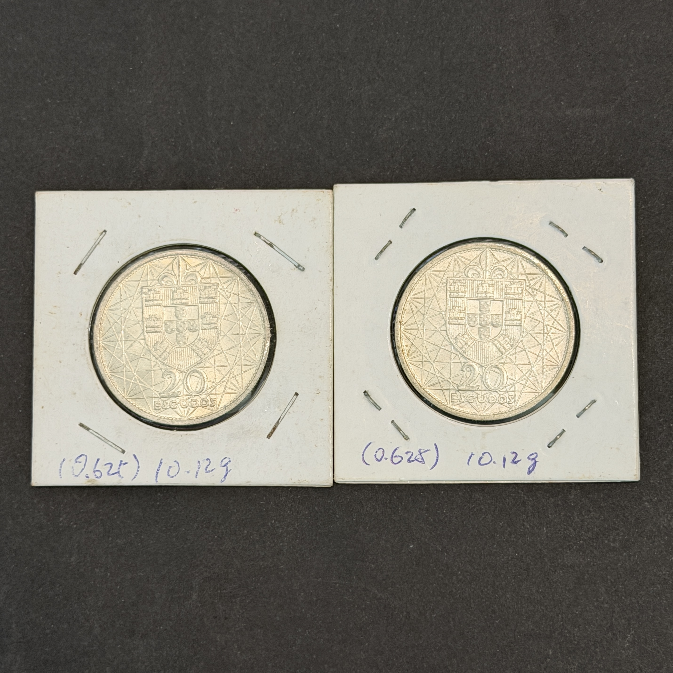 1966年葡萄牙20埃斯庫多銀幣 2 枚 (65% 銀)