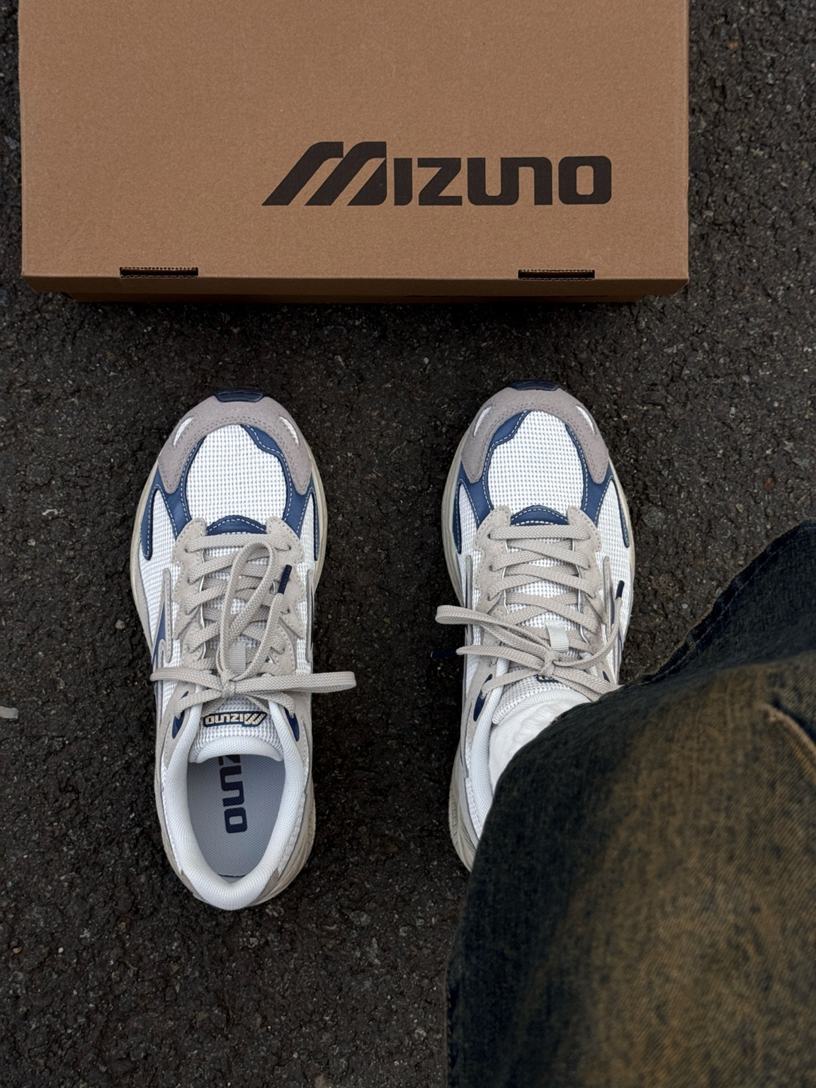 [預訂] MIZUNO Racer S | 丹寧藍 2026