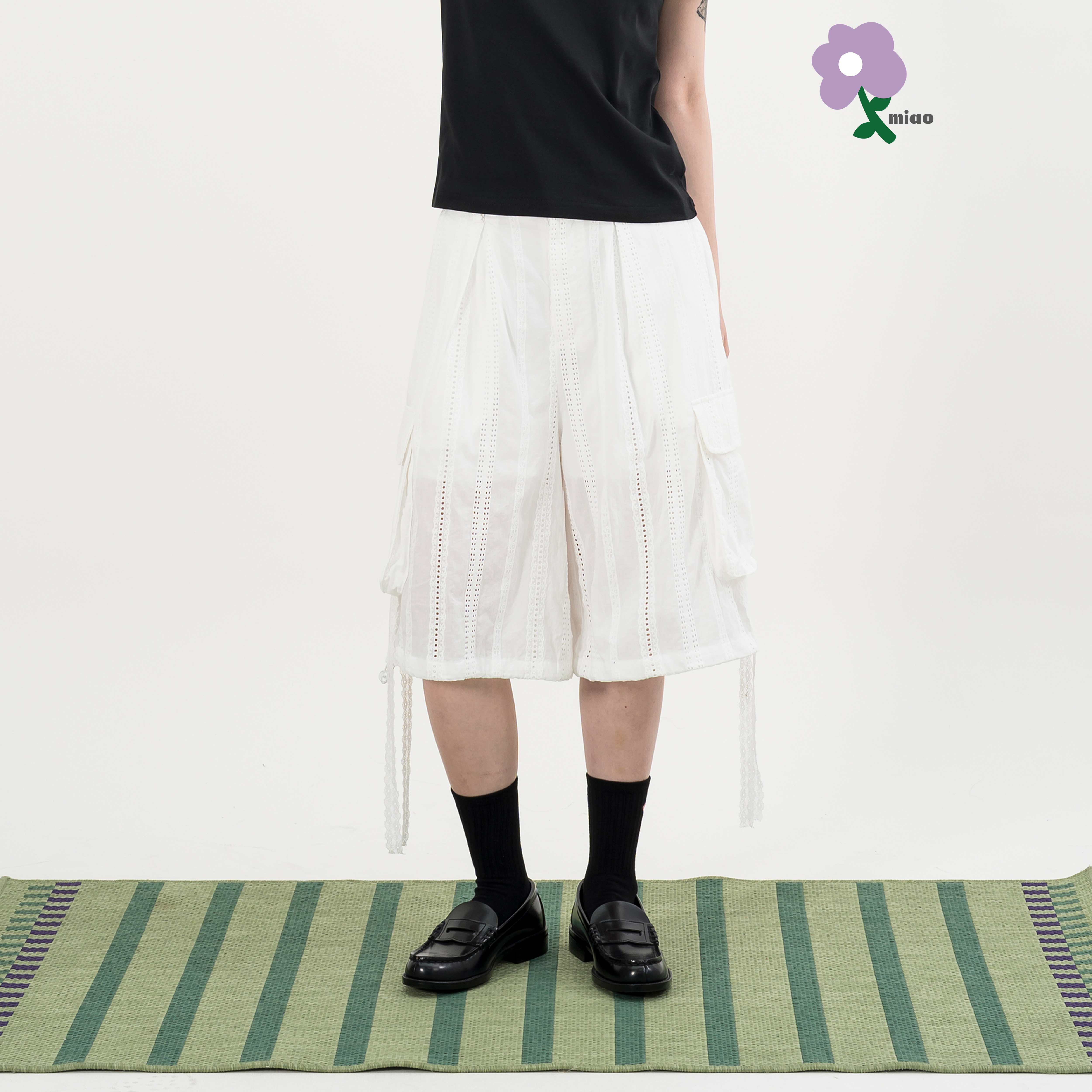 MIAO Lace-up Cargo Shorts 繡花 六口袋短褲 [M-SL7]