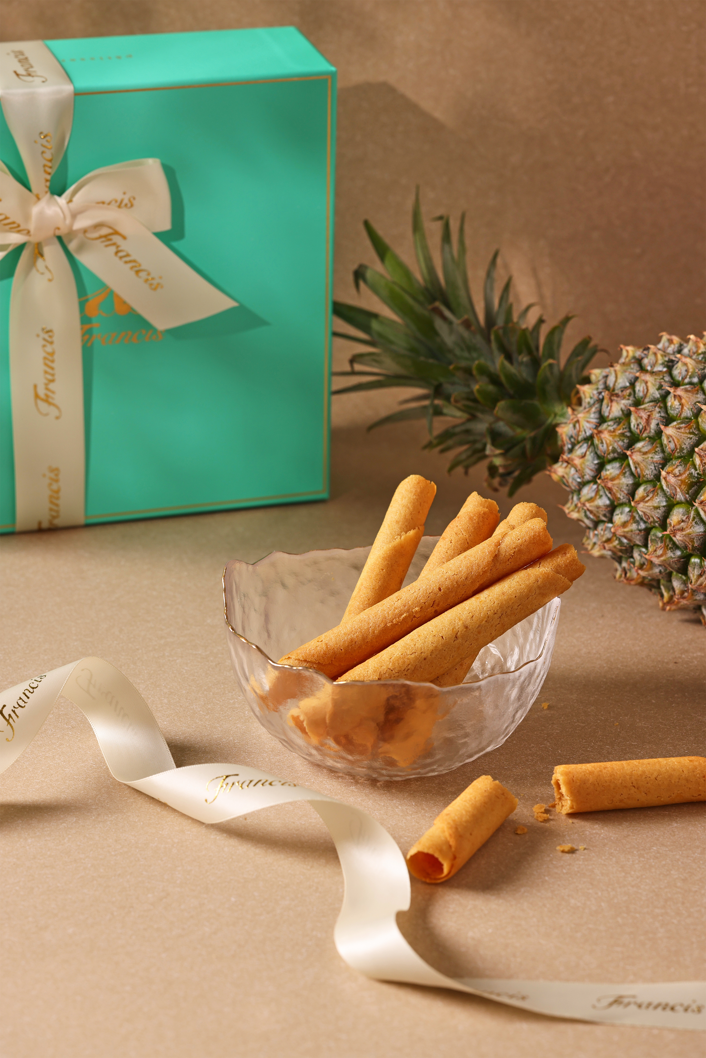 Pineapple Cigare Cookies 20pcs