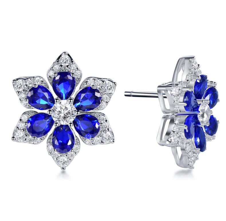 AR26 E4120 Star Bloom Earring - Zirconia $688