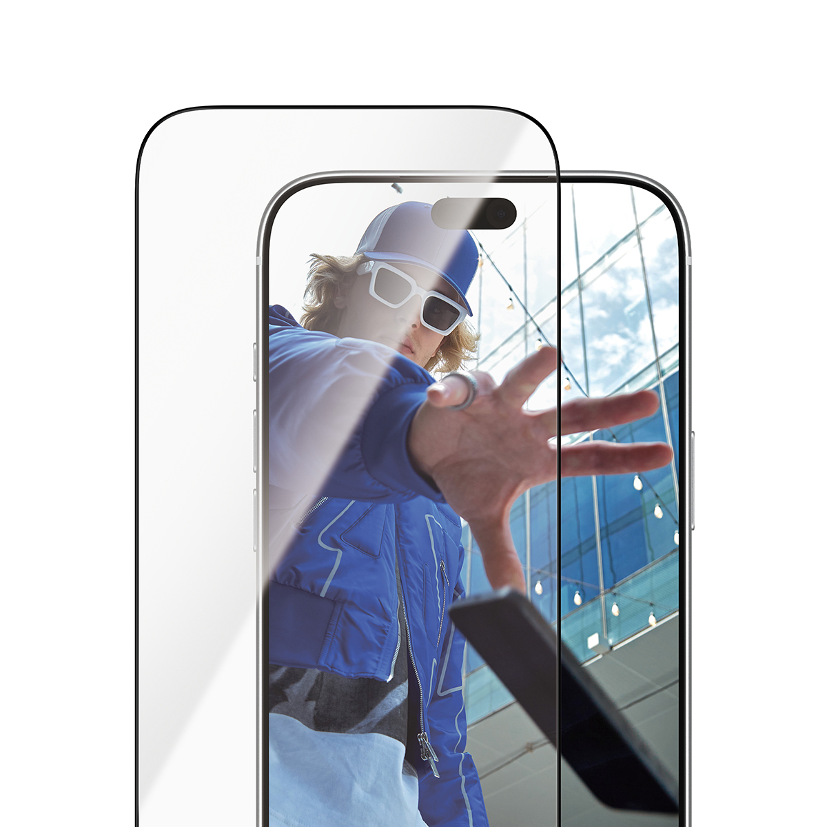 PanzerGlass® iPhone 18 Pro/Pro Max超寬螢幕貼合保護貼連快速安裝盒