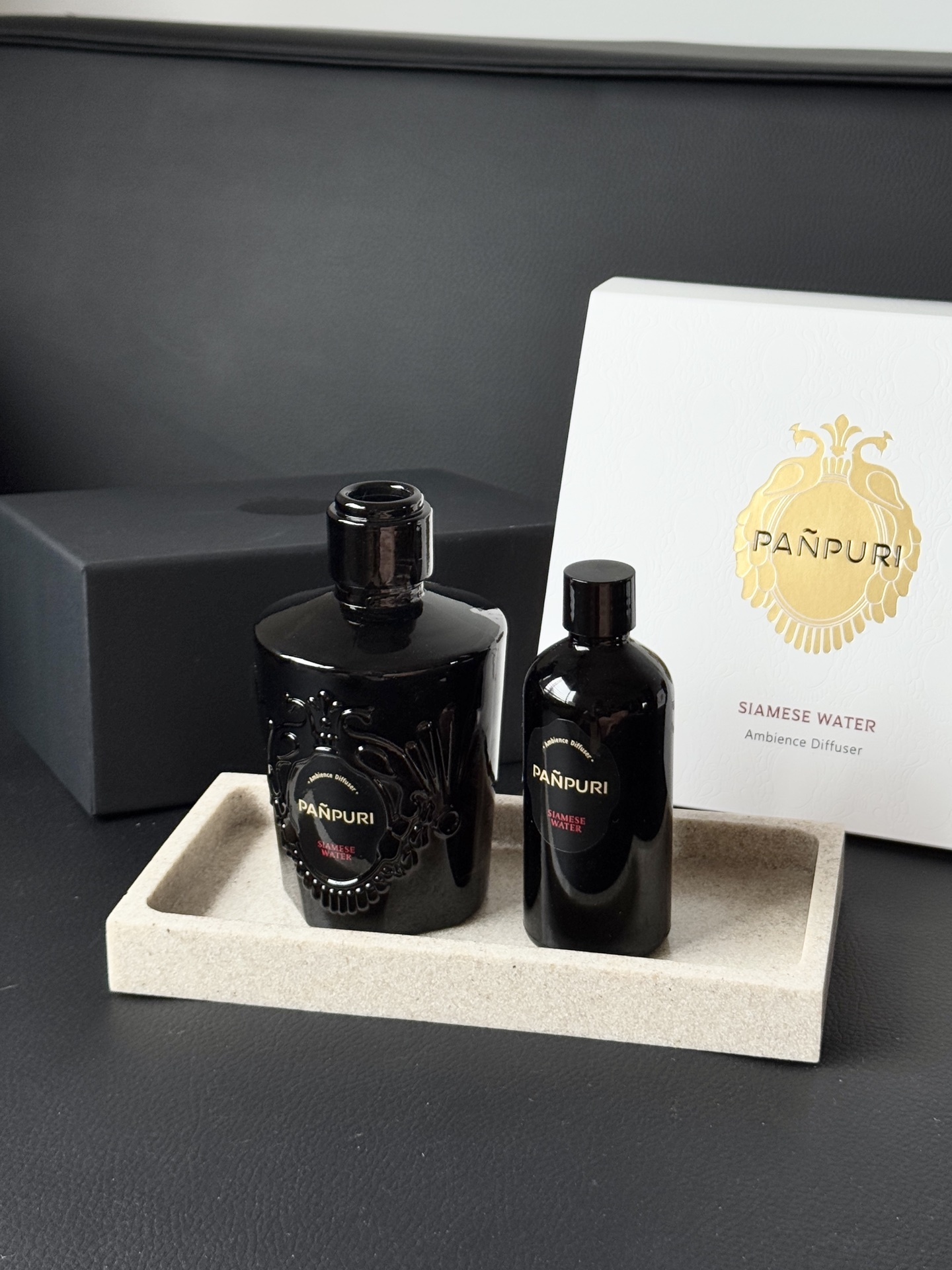 泰國皇室御用頂級 SPA 香氛 PAÑPURI 奢華黑琉璃精油擴香禮盒