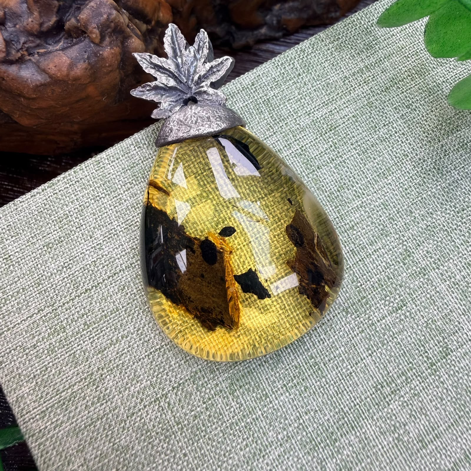 0810BA21-BALTICAMBER-RING-德國匠人打造，純銀手工鑲嵌，波蘭金植物珀（A21）