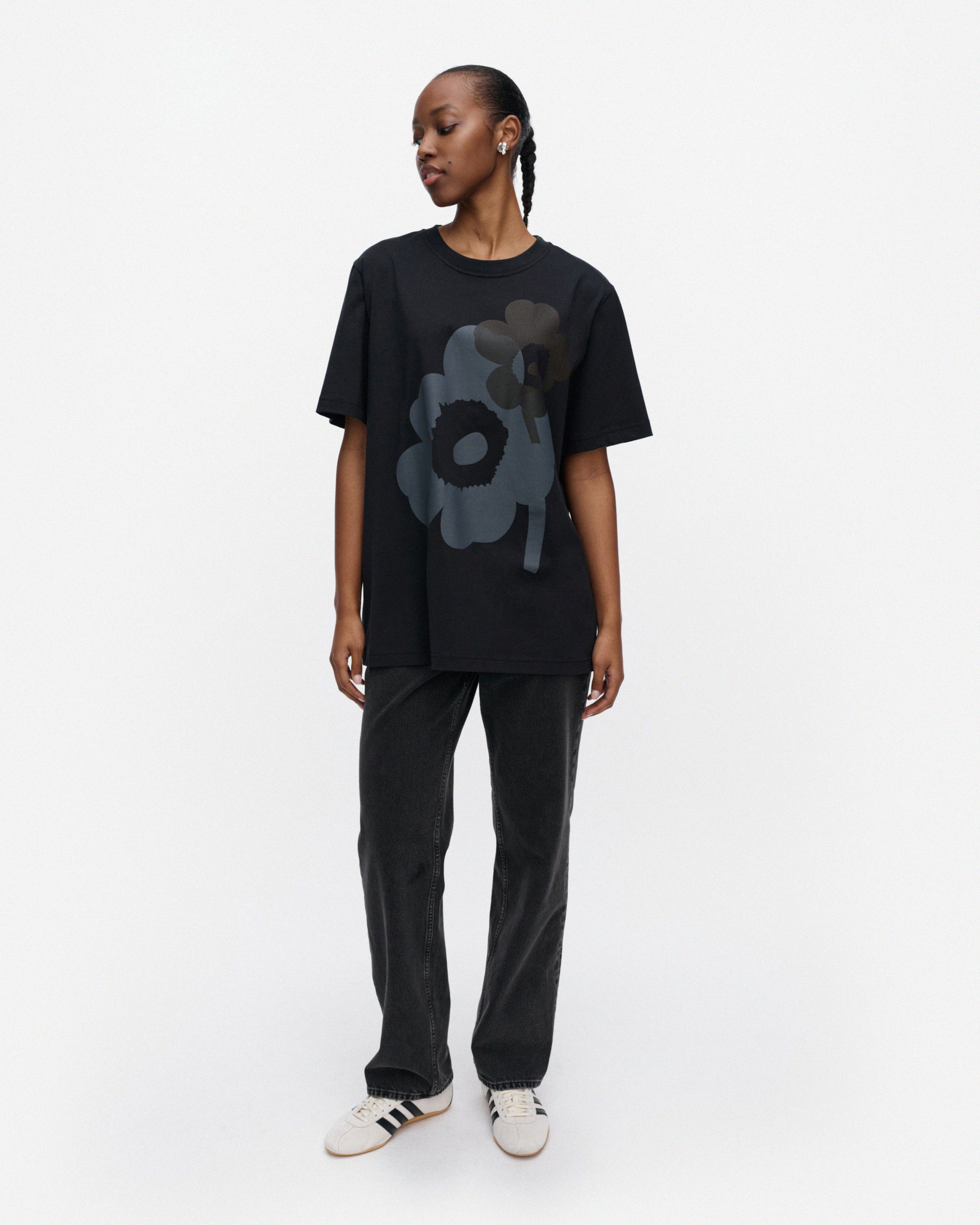 Embla Unikko Placement Kioski t-shirt