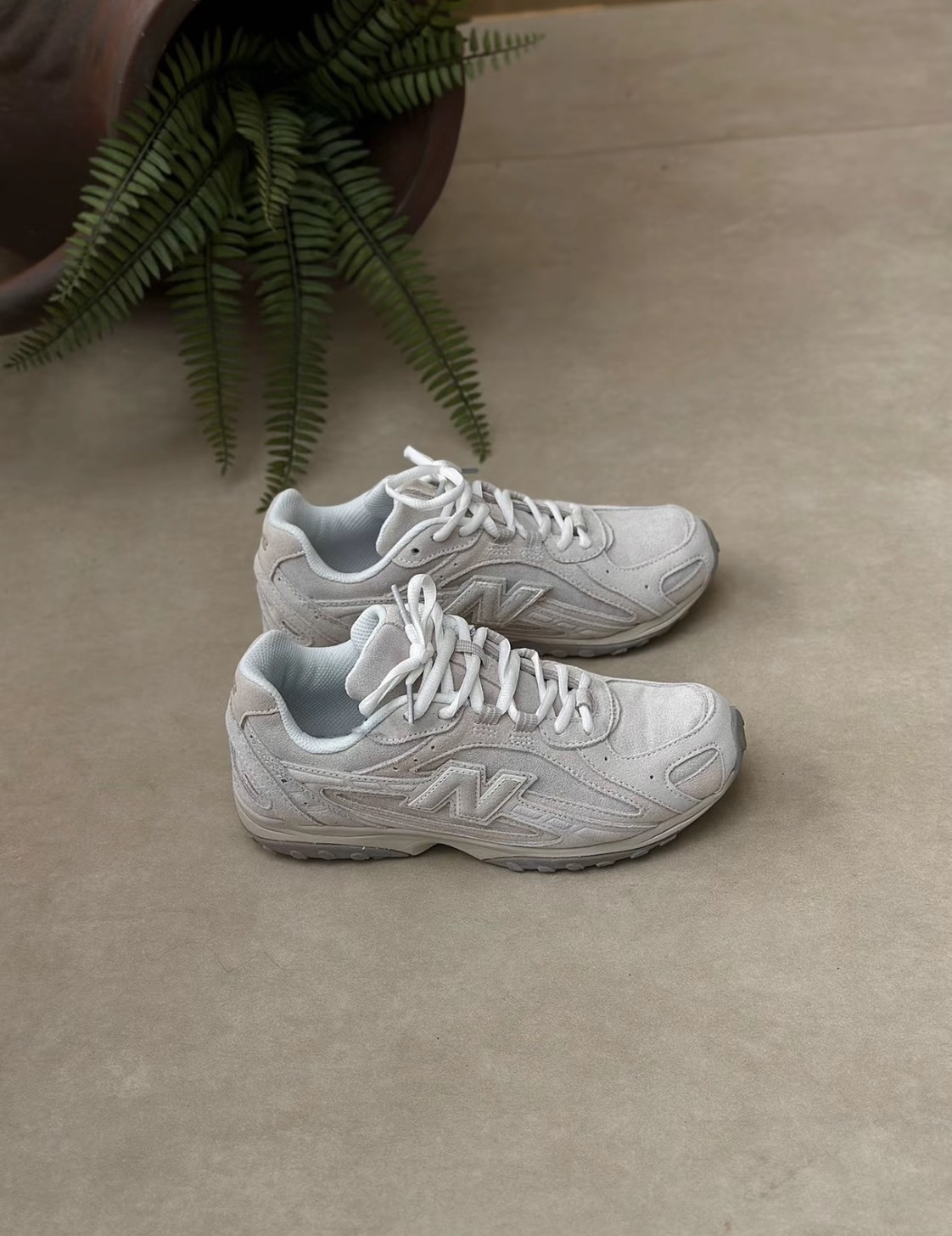 NEW BALANCE 204L NB 奶杏色 米灰 麂皮 德訓鞋 張員瑛同款 男女鞋 U204LMMC