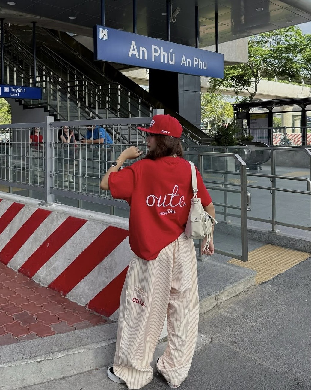 越南 Outerity 闊腿 條紋 氣球褲 寬褲 長褲 南瓜褲 五色
