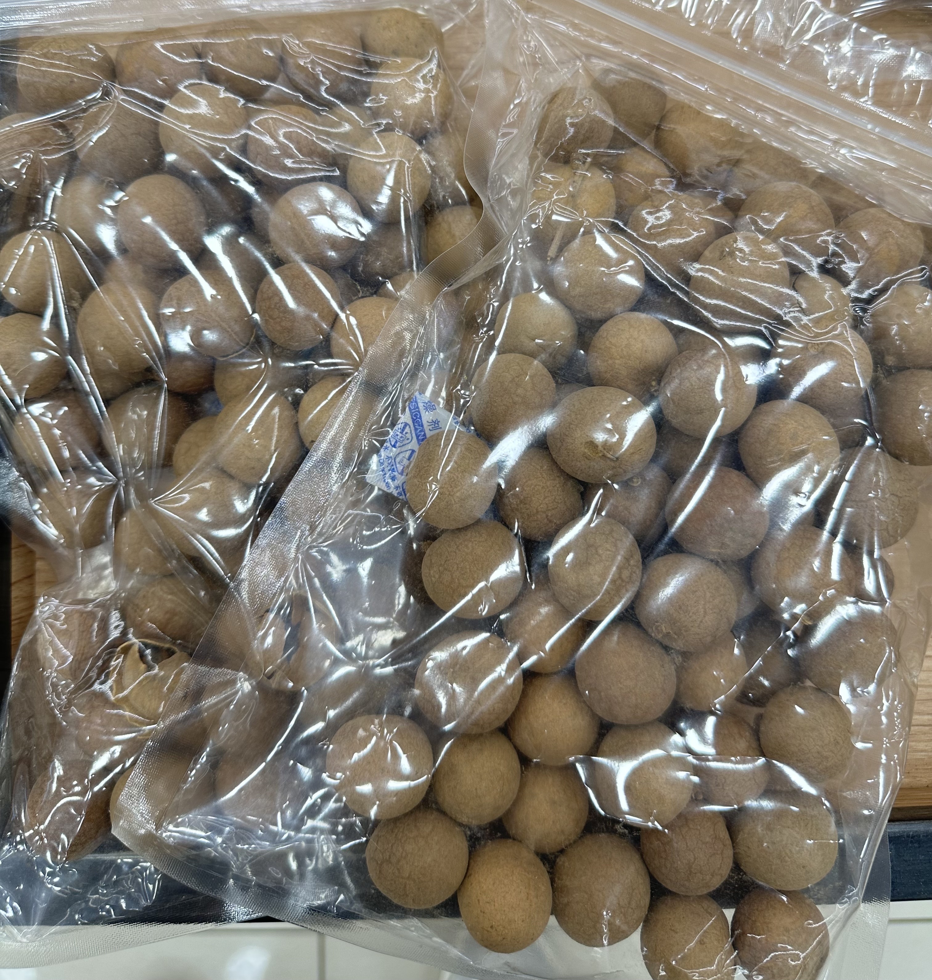 UY63 龍眼乾 250克(買一送一共2件) **到期日:約2028/12 **需冷藏於0-5℃度範圍內保存