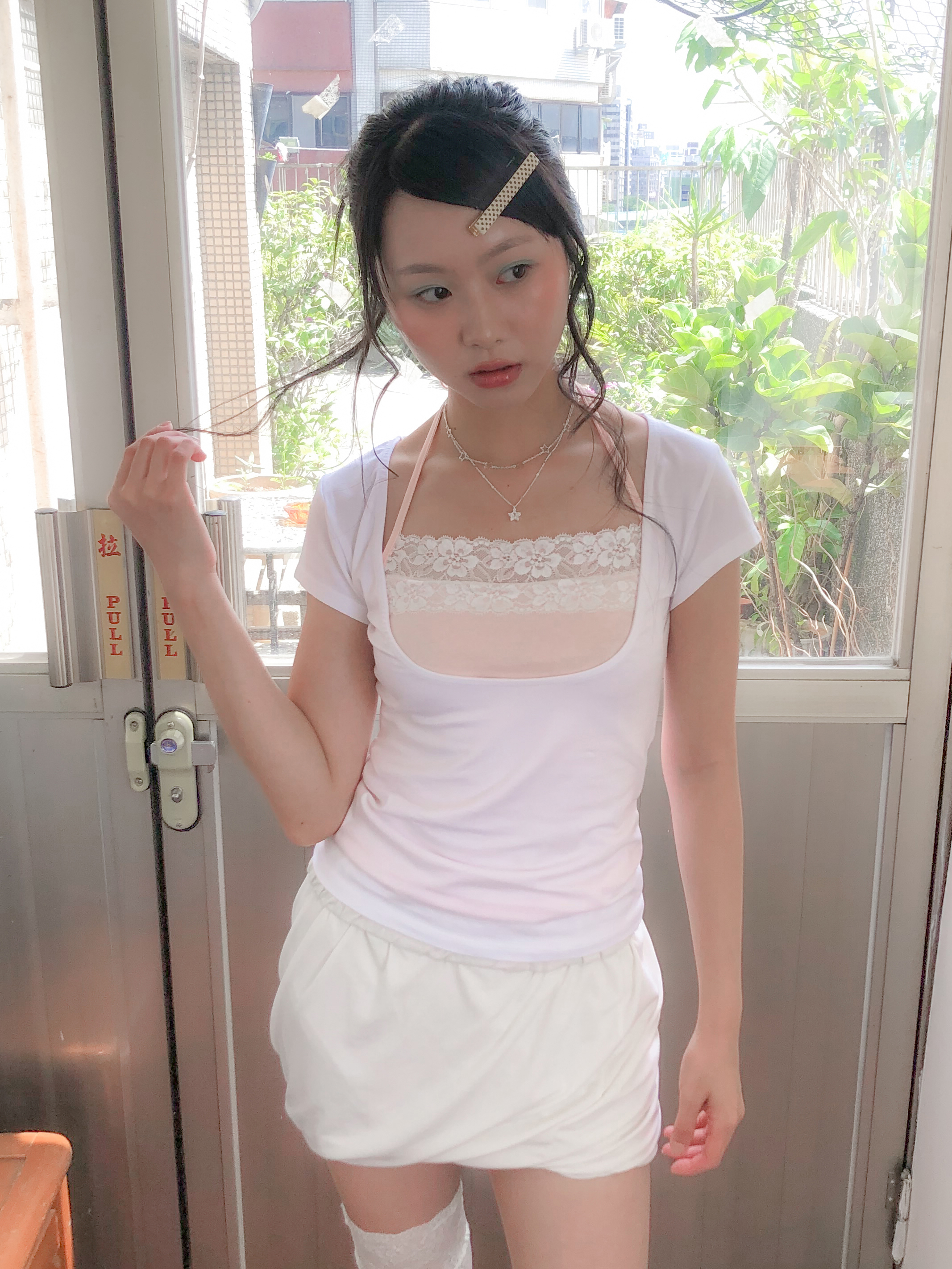 nana lace sleeveless #背心