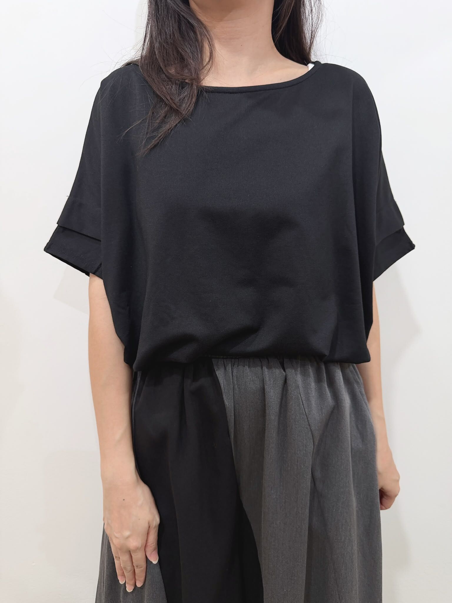 MW 接觸冷感 波浪袖 TOP