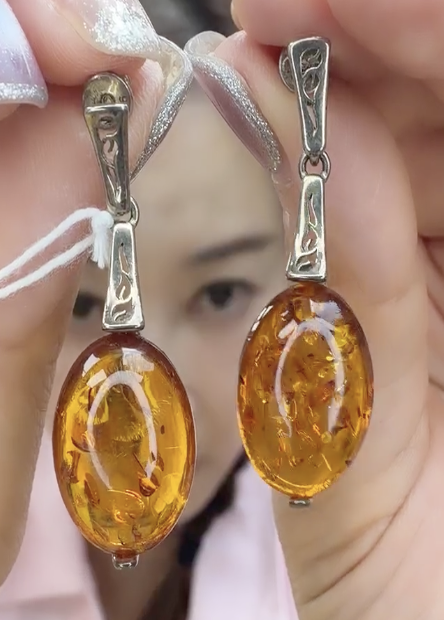 0810BA44-BALTICAMBER-RING-天然波羅的海老花珀耳環 [成色美] (A44)