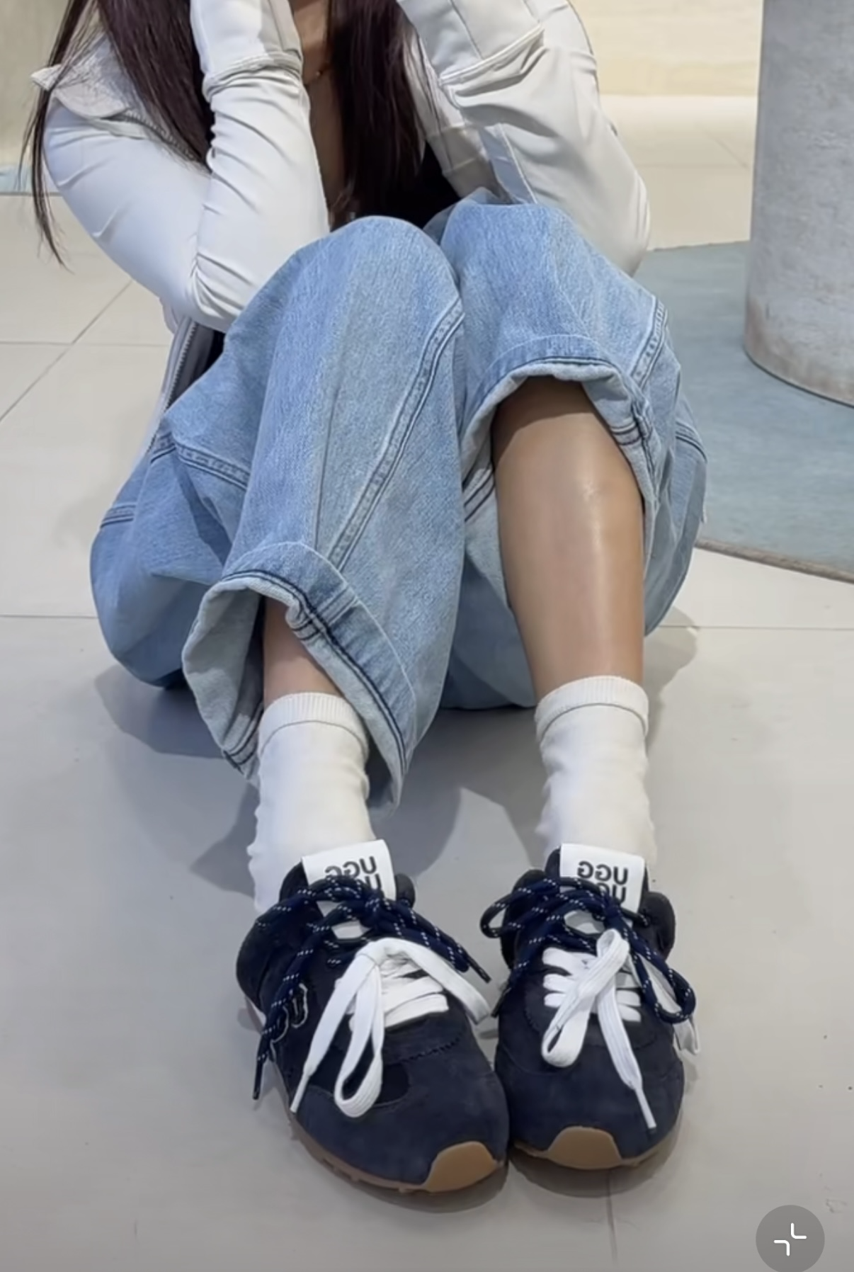 UGG50 Navy  -M