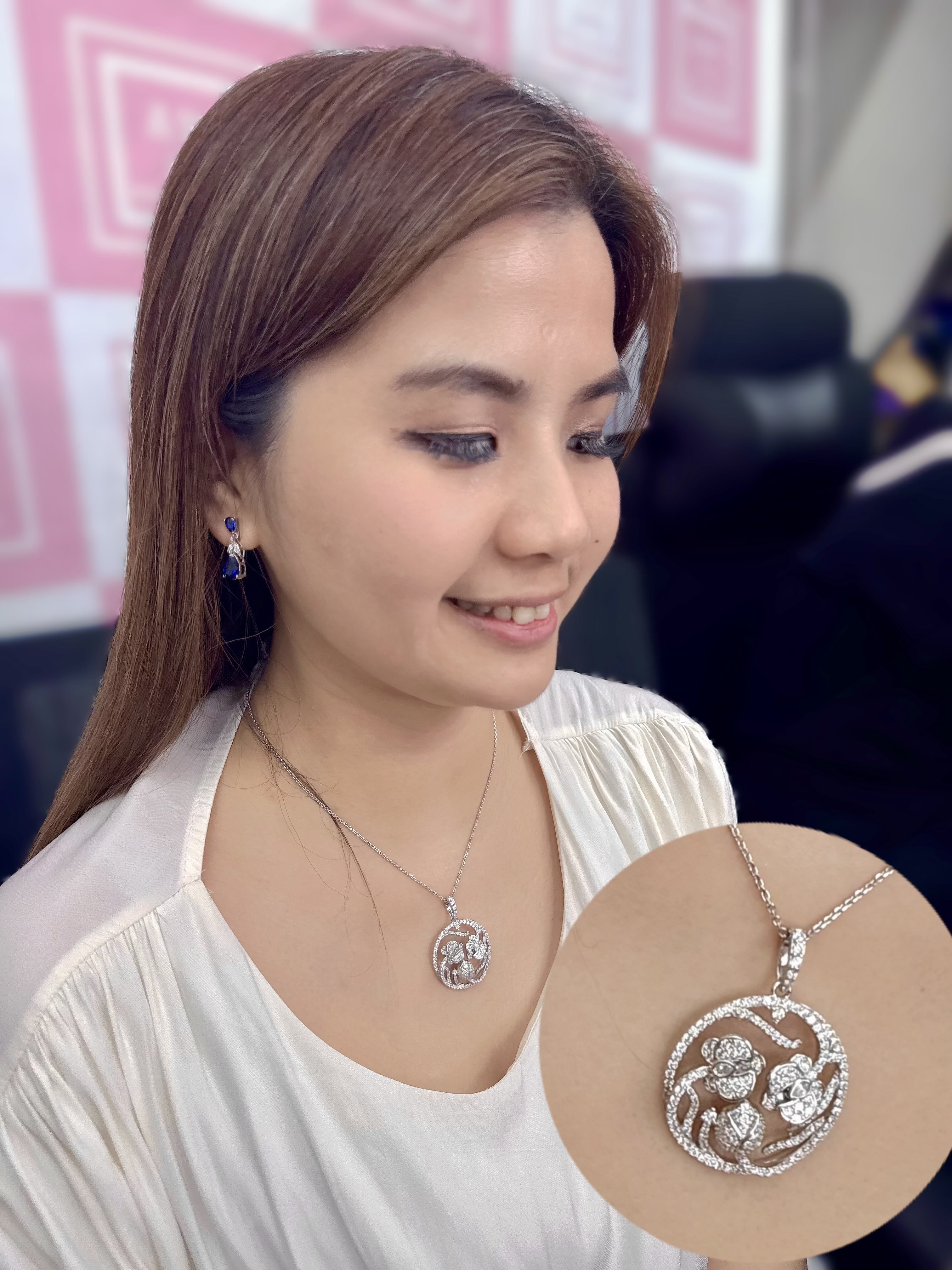 AR40 N2984 Orchid Necklace 莫桑頸鏈（莫桑）$1288