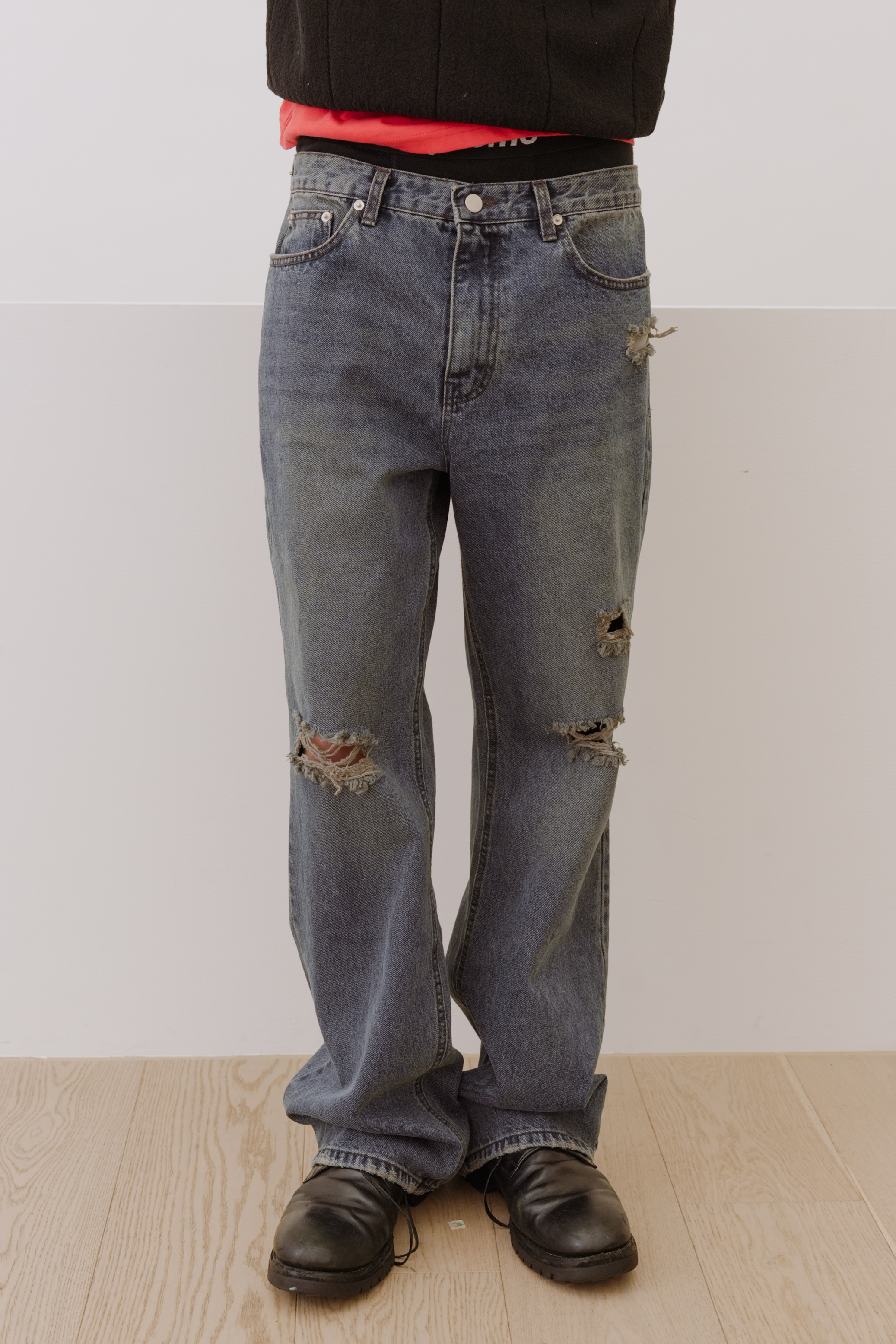 flare distressed denim #靴型褲