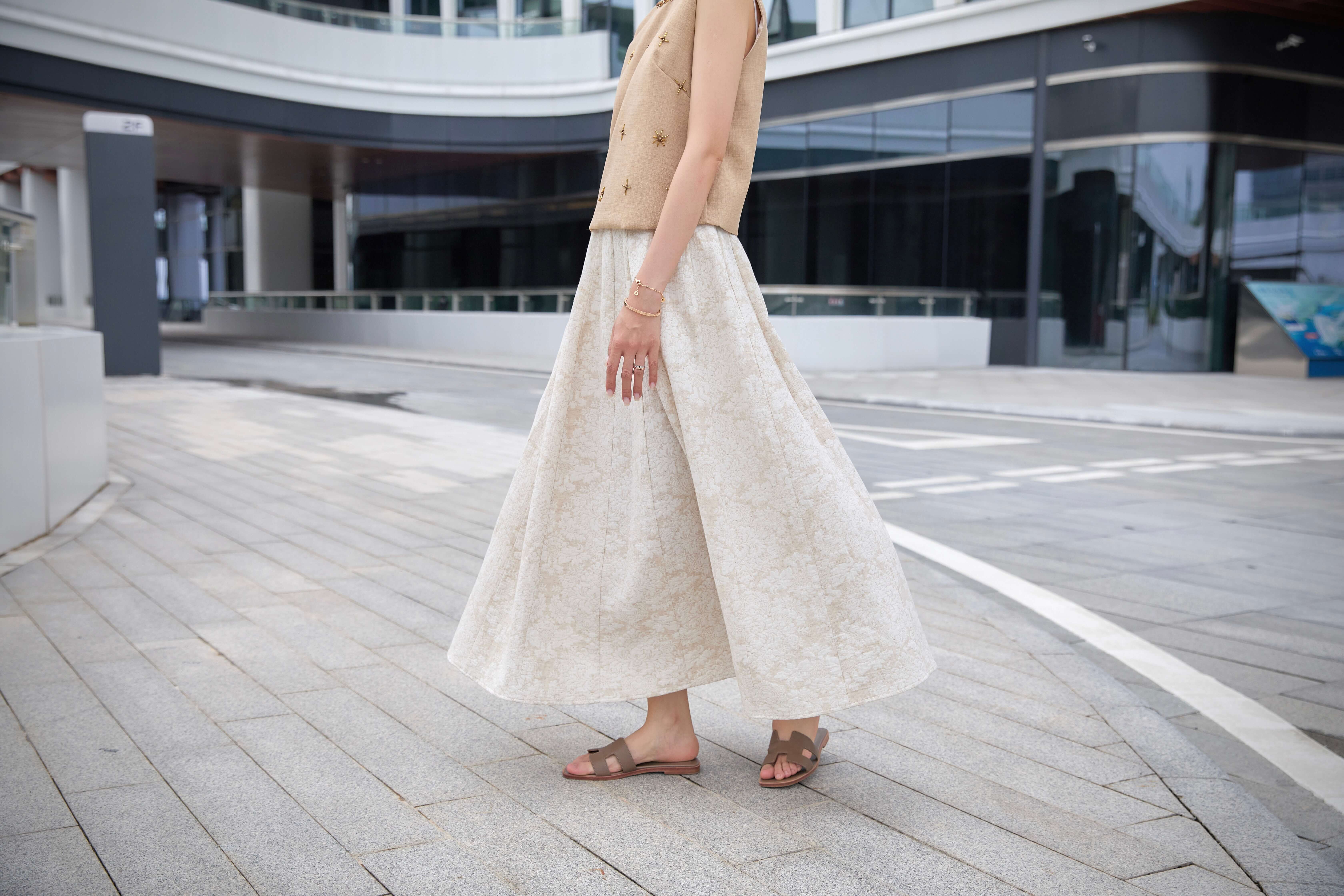 Tailored Floral Print Linen-Blend Midi Skirt_SK269L28