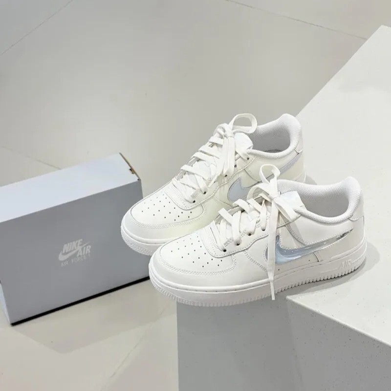 大童鞋 女鞋 NIKE AIR FORCE 1 JES GS 白淺藍 漸層 果凍勾 立體勾 皮革 經典 休閒鞋【IR0595-101】AF1 WAF1