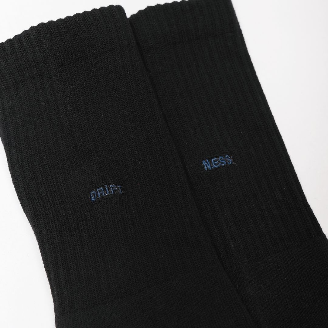 DRiFTNESS｜6SS-N04 LOGO 刺繡長襪 - Black