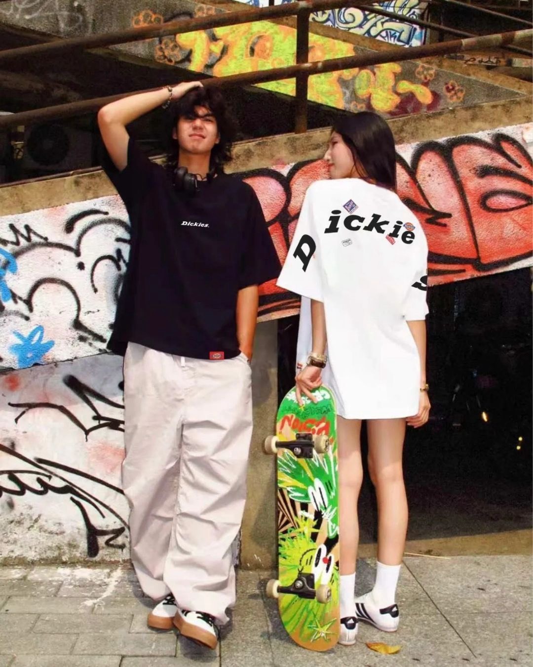 Dickies 美式 復古 弧形 大字 貼紙 印花 Logo 純棉 短袖 4色