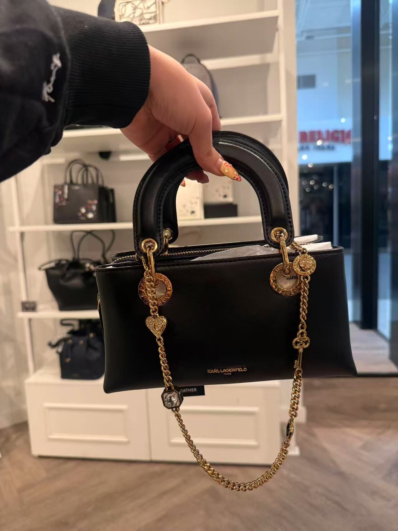 【預購】KARL LAGERFELD H0811101 Benoite 肩背包