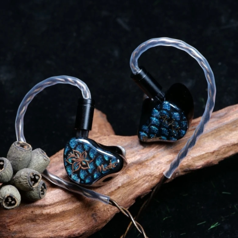 MORITZ – AURA earphone | 4 BA Drivers