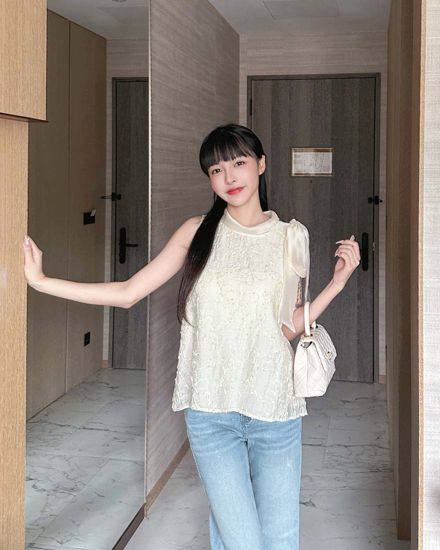 LINA LINA高貴精緻亮片刺繡花朵蝴蝶結上衣-氣質杏