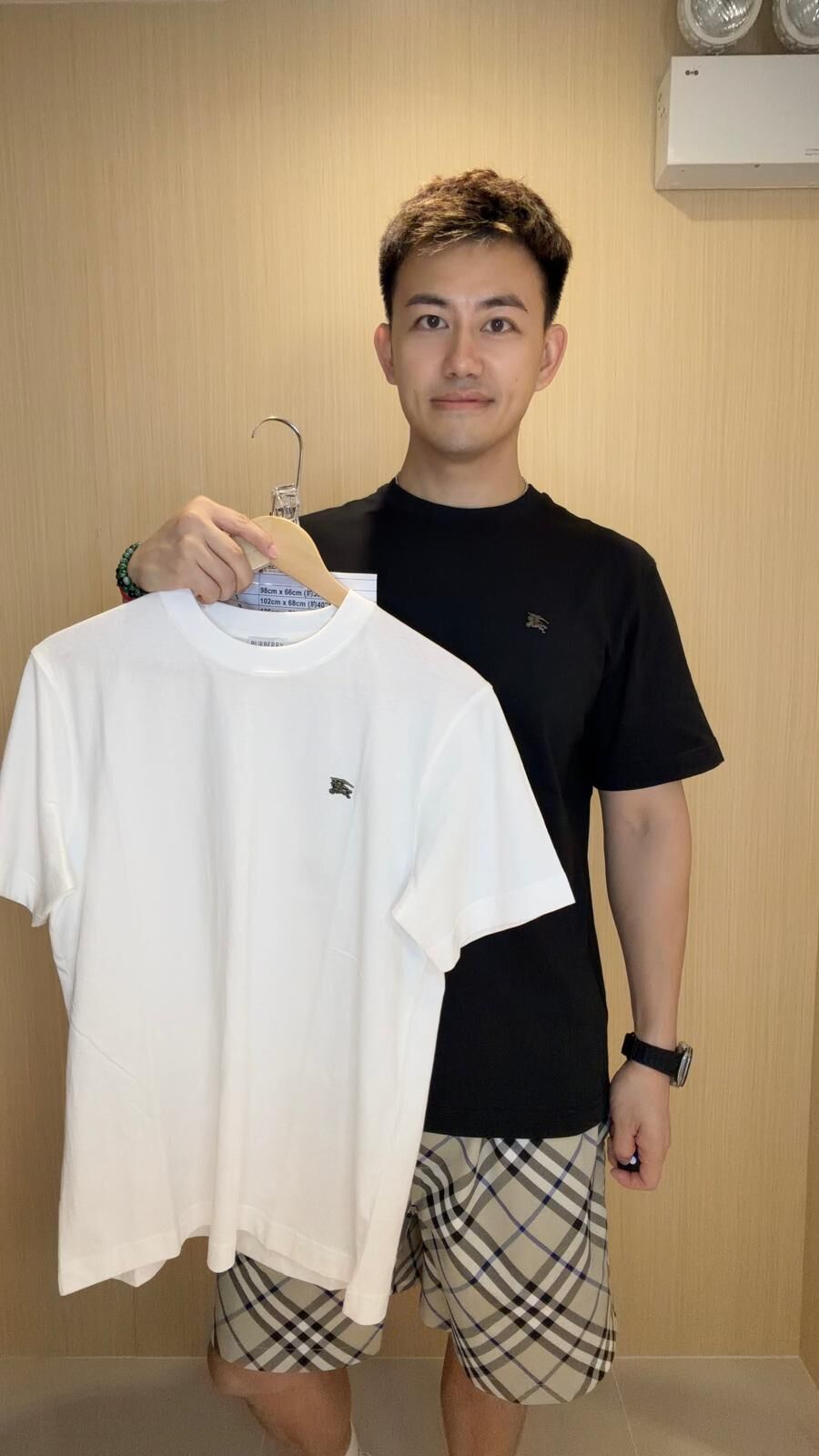 BBR 黑色 細金色鐵製戰馬 LOGO TEE  (男女款)