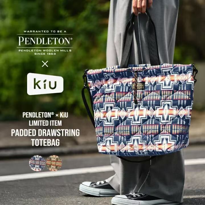 【預購】JM081107 PENDLETON® × KiU LIMITED ITEM 經典圖騰輕量抽繩托特包