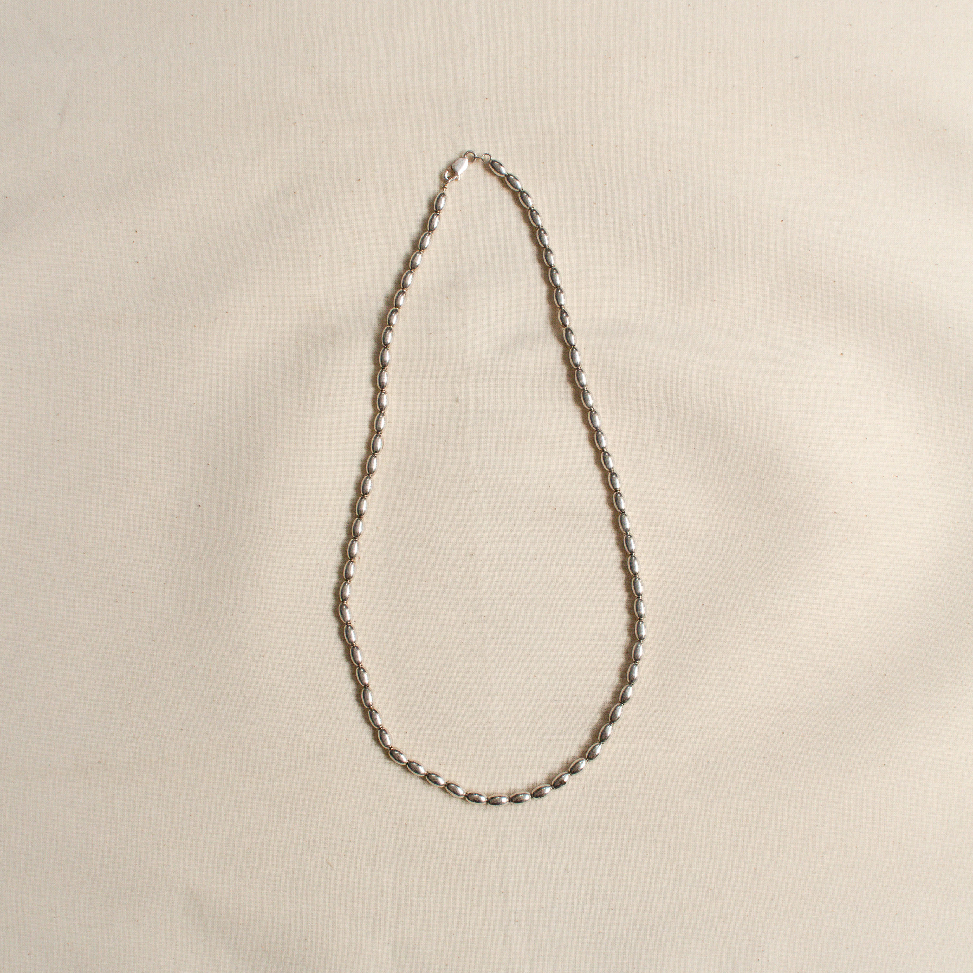 VINTAGE STERLING SILVER NECKLACE 純銀 橢圓 銀珠 項鍊 C