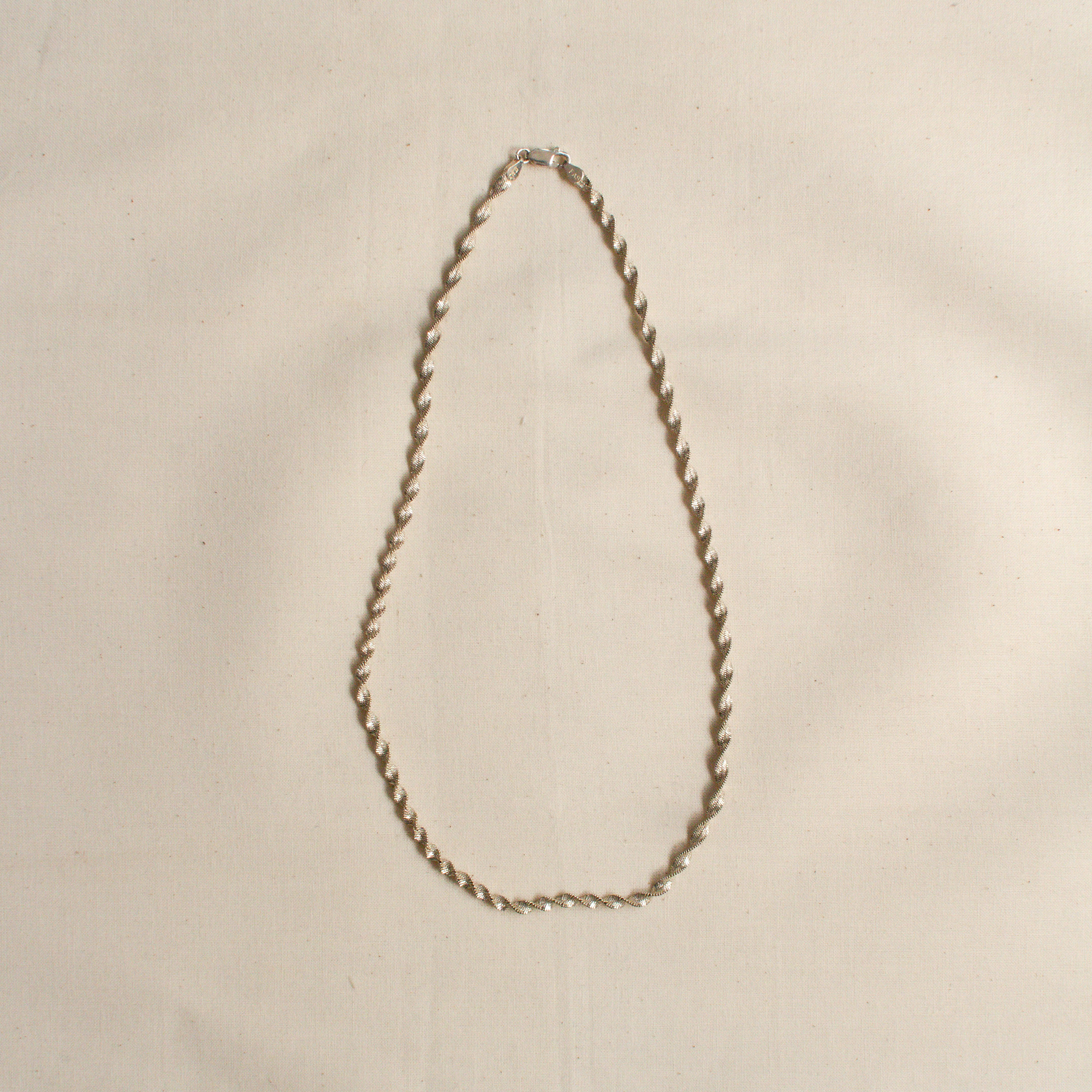 VINTAGE STERLING SILVER NECKLACE 純銀 橢圓 銀珠 項鍊 E