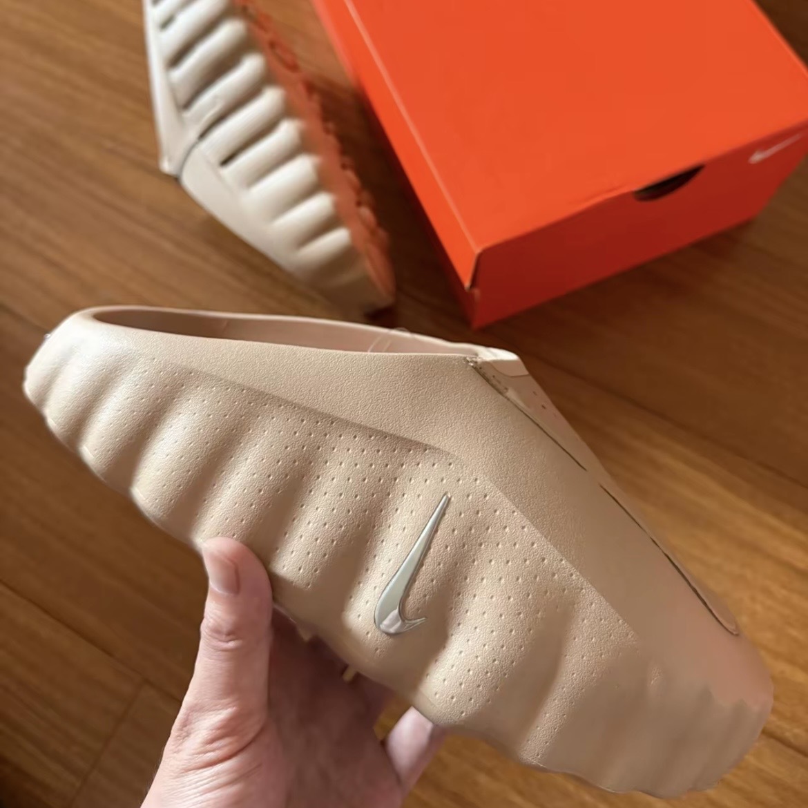NIKE MIND 001 HEMP 裸粉 奶茶 賽鞋 拖鞋 穆勒拖 HQ4307-200