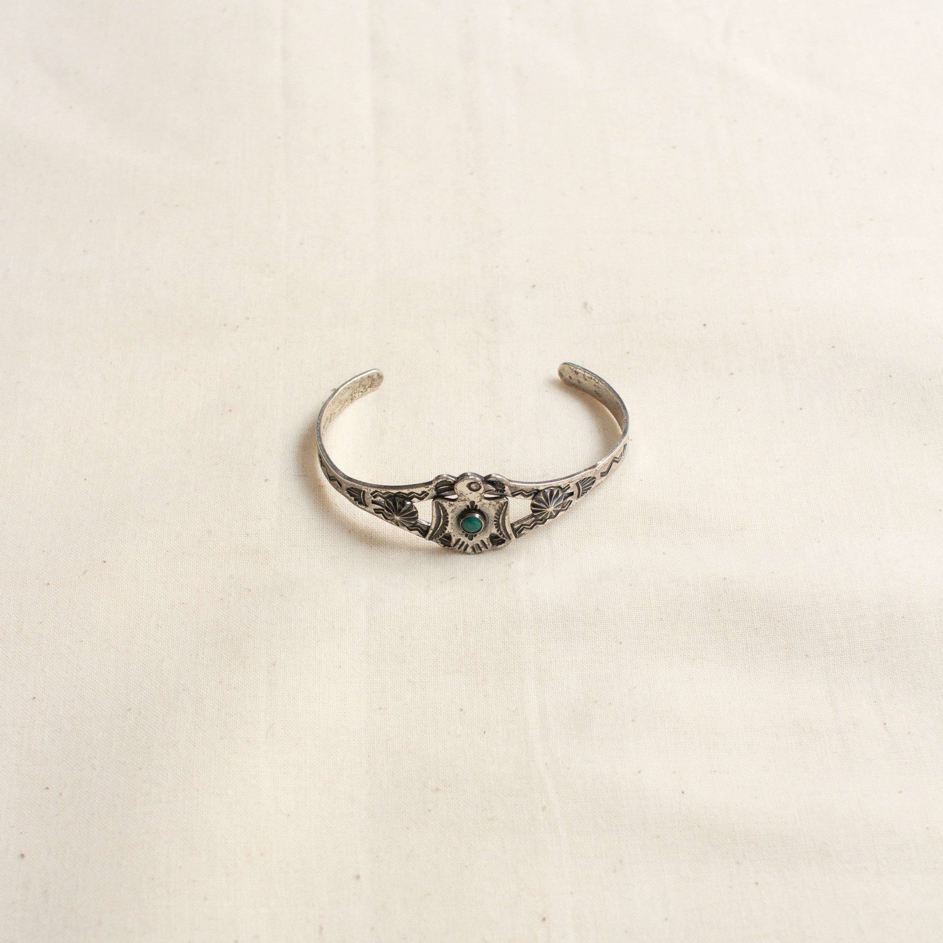 NATIVE AMERICAN NAVAJO SILVER BANGLE 美國 原住民 納瓦霍 純銀 手環