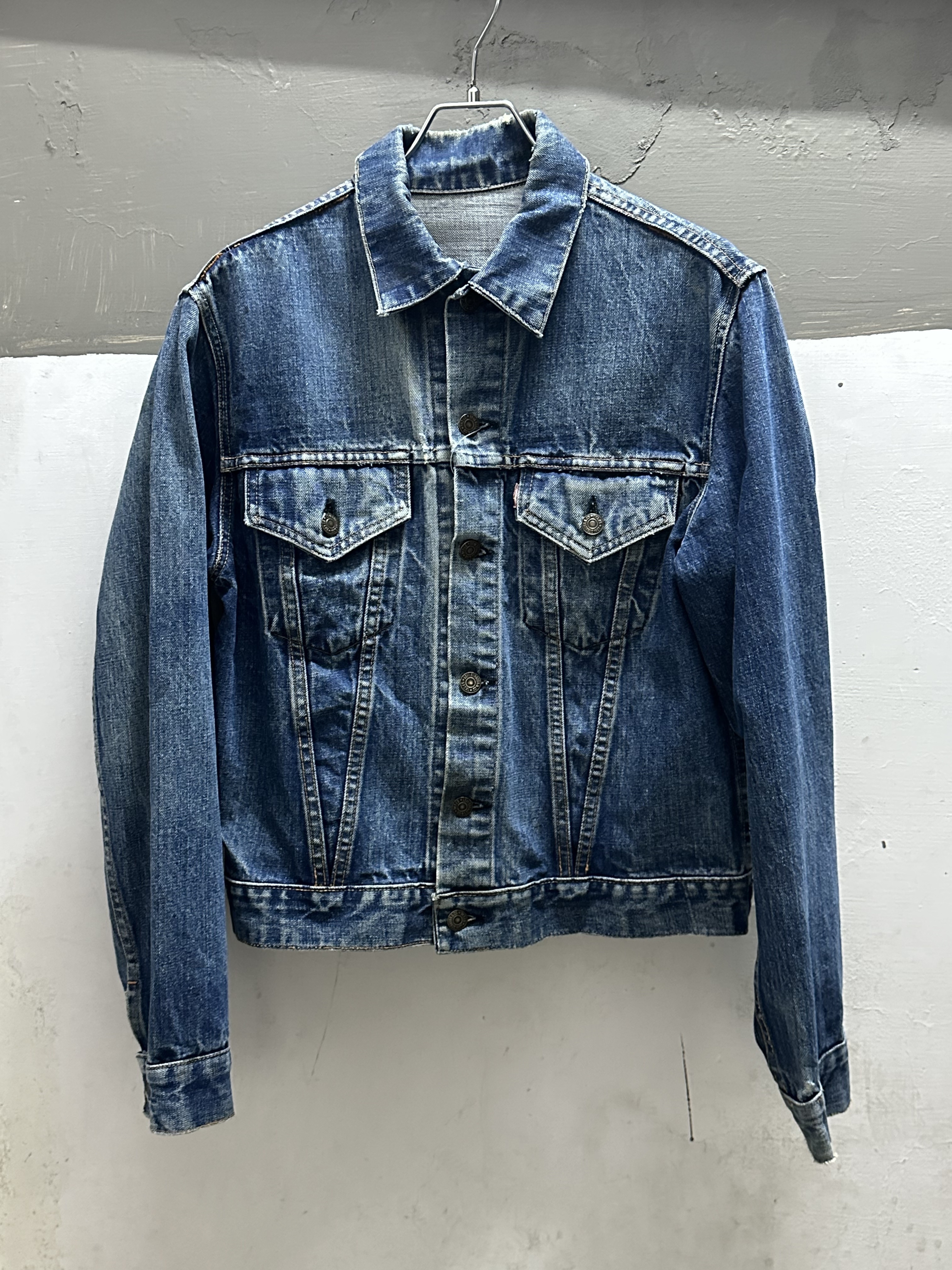 60~70’s LEVI’s 70505 BIG E Denim Jacket (Back Paint)