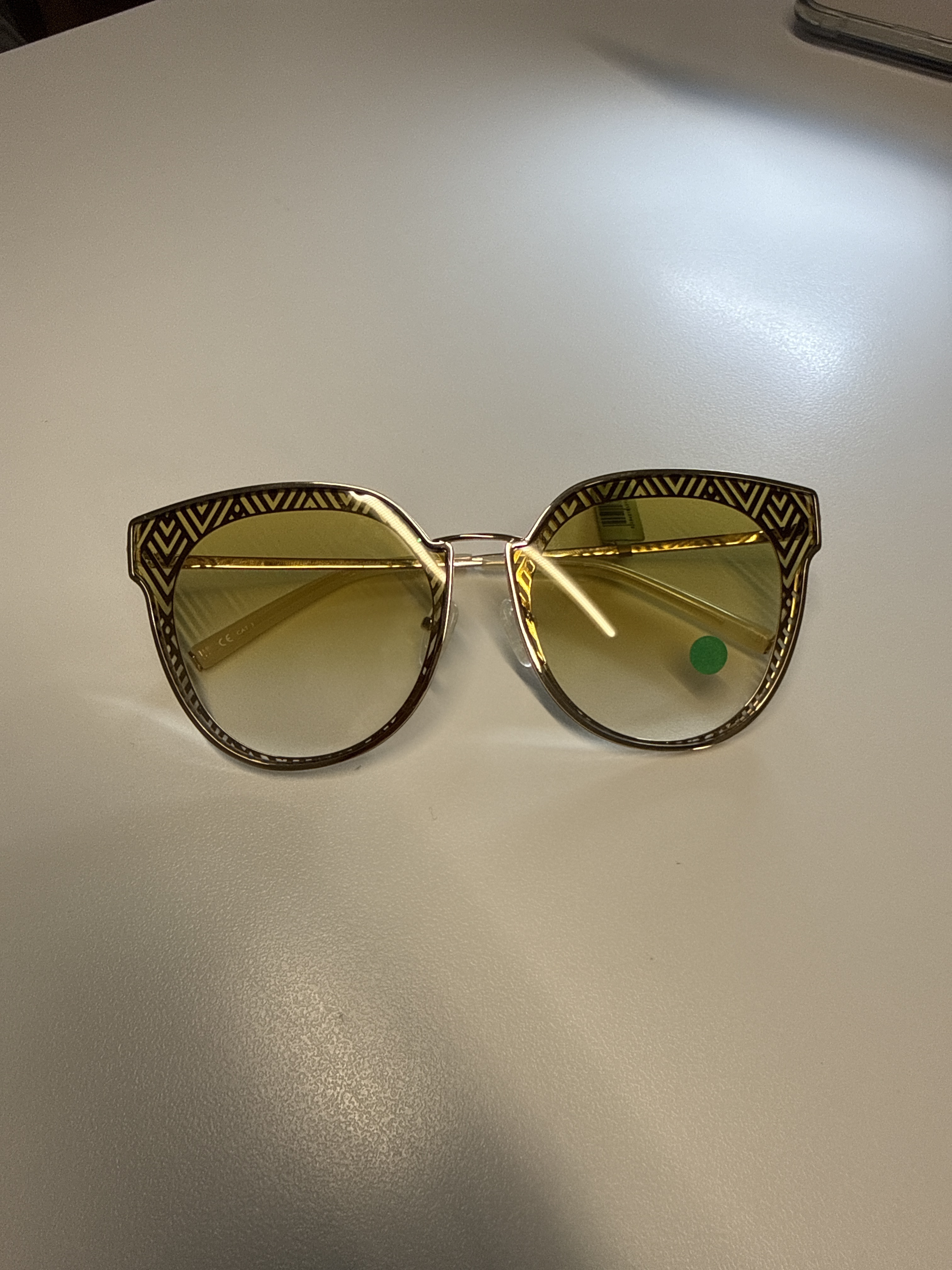 Linda Farrow 228 yellow