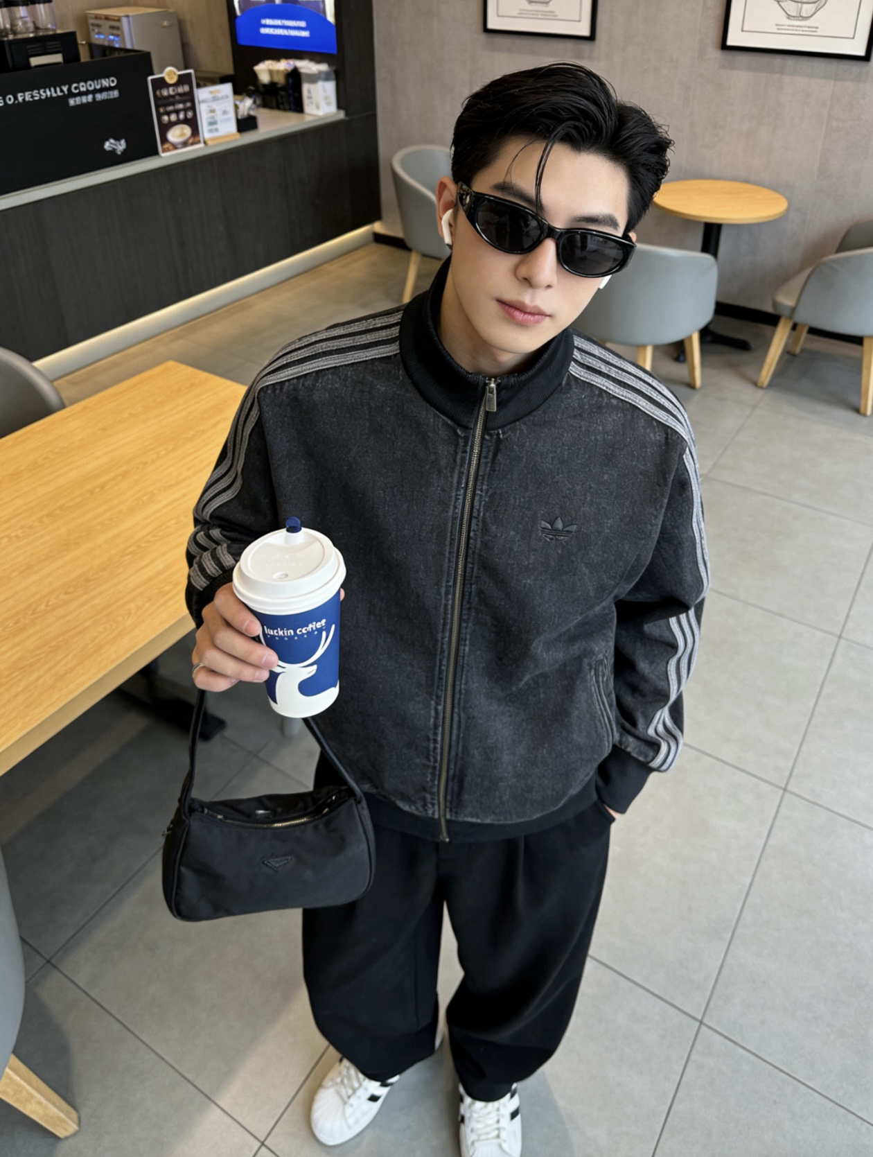 adidas 三葉草水洗黑丹寧外套