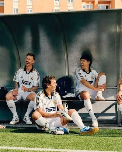 1999 Real Madrid Retro Home Shirt with Nameset and UEFA Patch