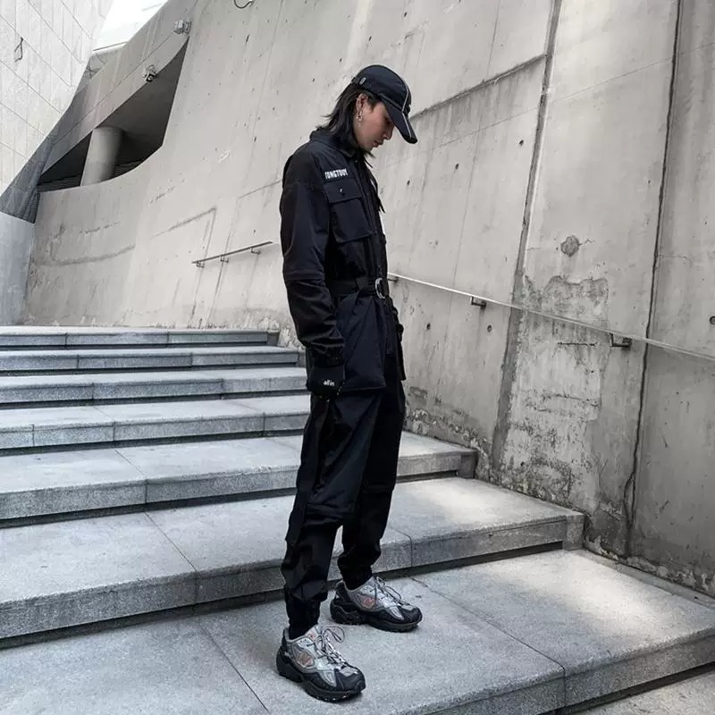 𝙏𝙀𝘾𝙃𝙒𝙀𝘼𝙍 純色日系工裝連身褲