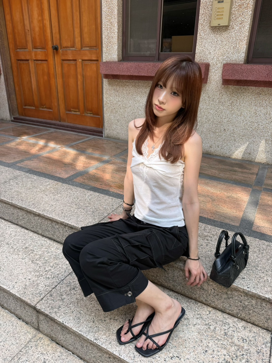 G05 美奈 睫毛蕾絲背心
