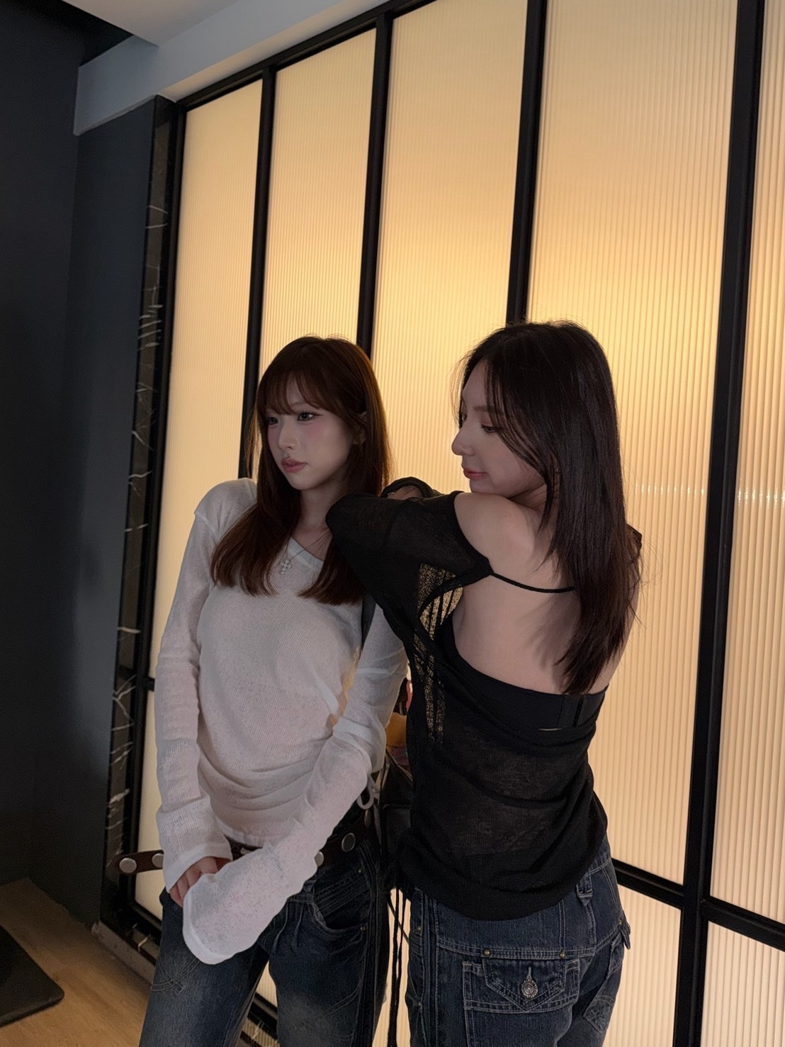 G12 韓系克萊兒 露背罩衫
