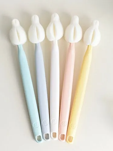 【BABY & I】Korea Long Sponge Nipple Brush 5pc Set
