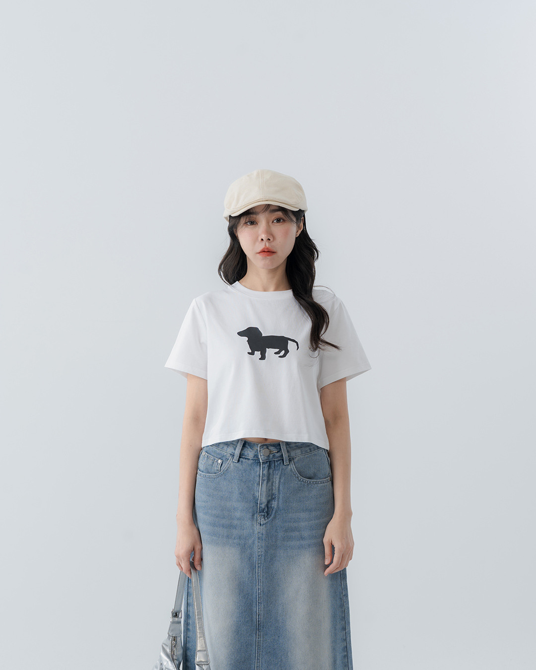 Dachshund silhouette print short-sleeved top, available in two colors.【01099872】in stock+pre-order