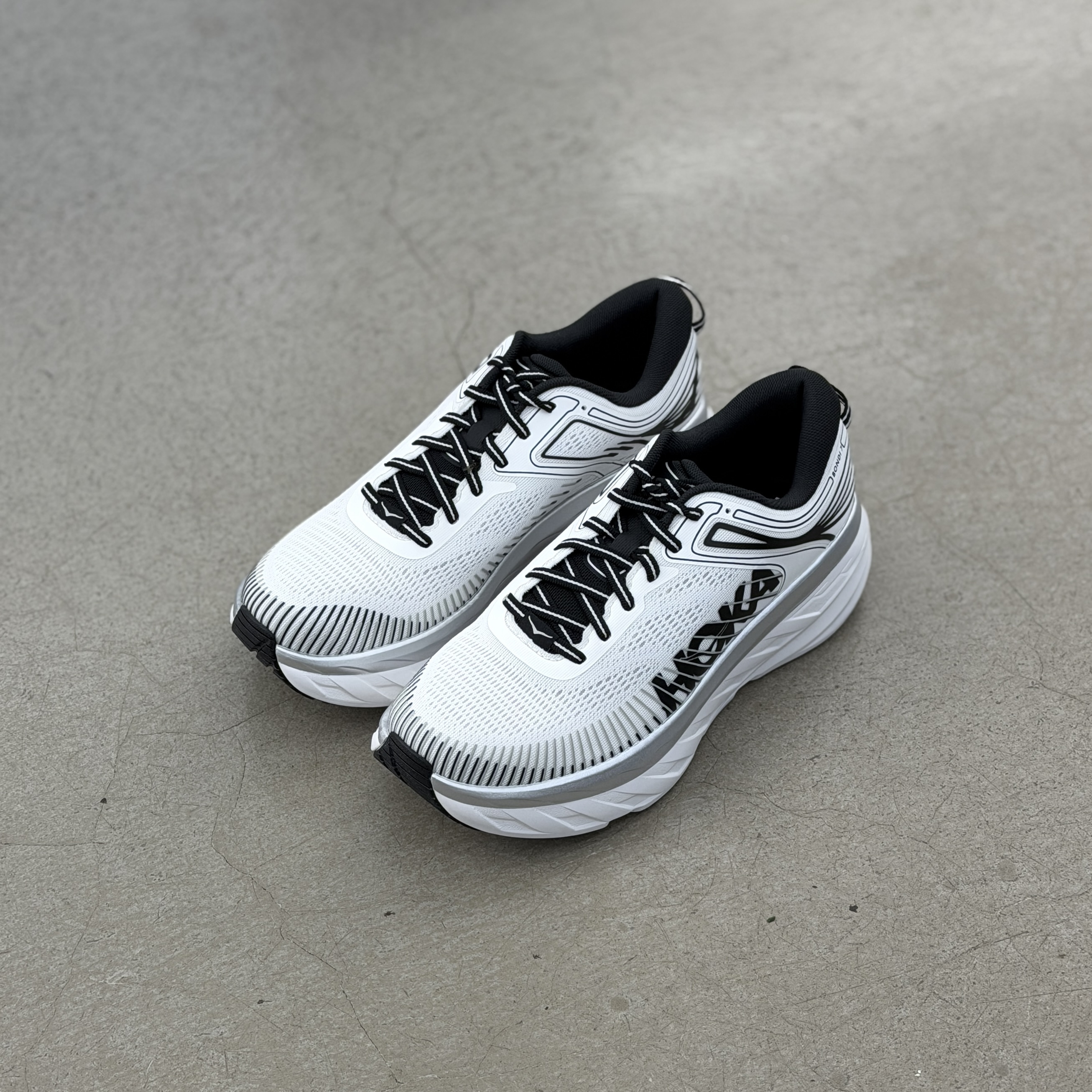 Hoka One One Bondi 7 White Black | 1110518